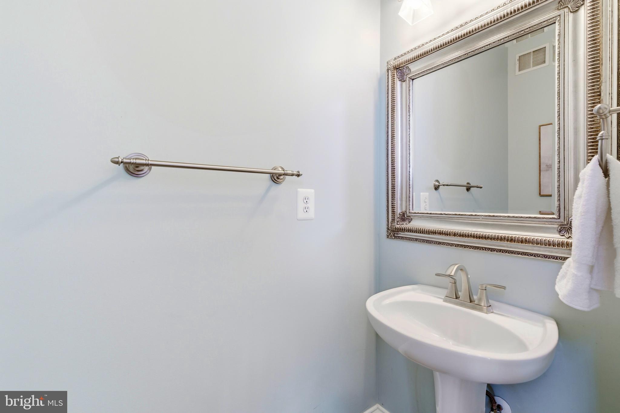 POTOMAC TERRACE - Residential