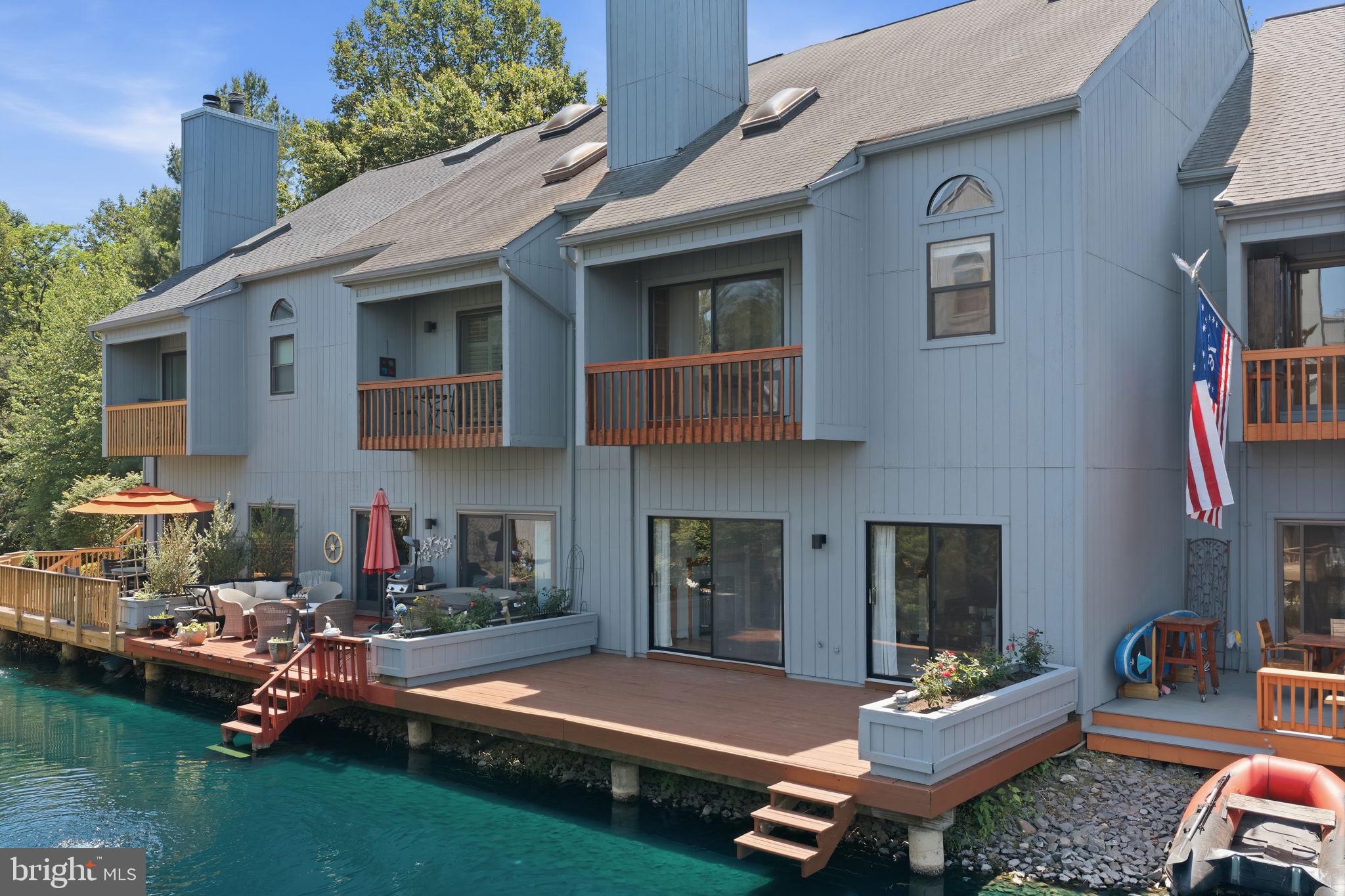 THE WHARF CLUSTER - Residential