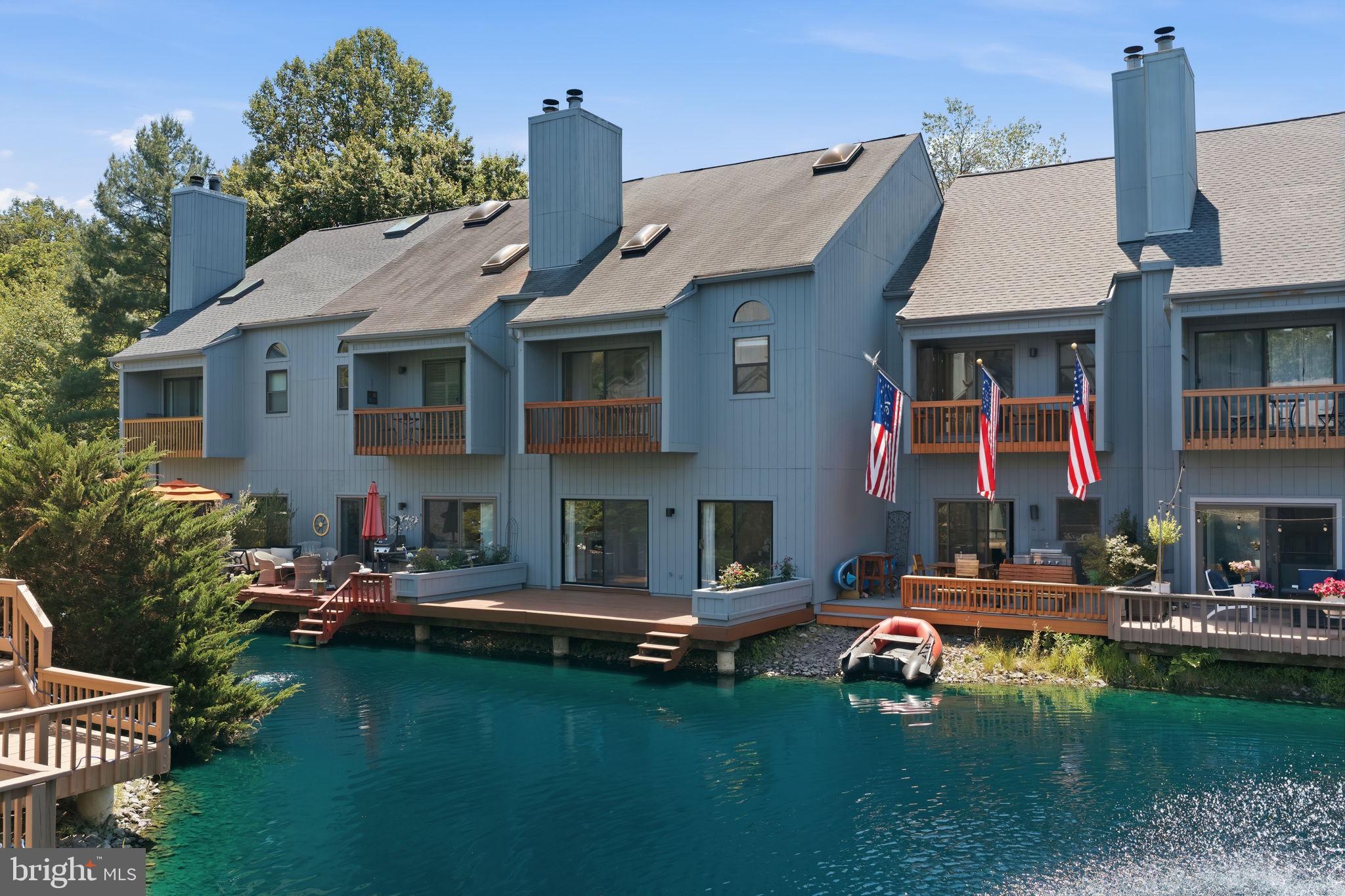 THE WHARF CLUSTER - Residential
