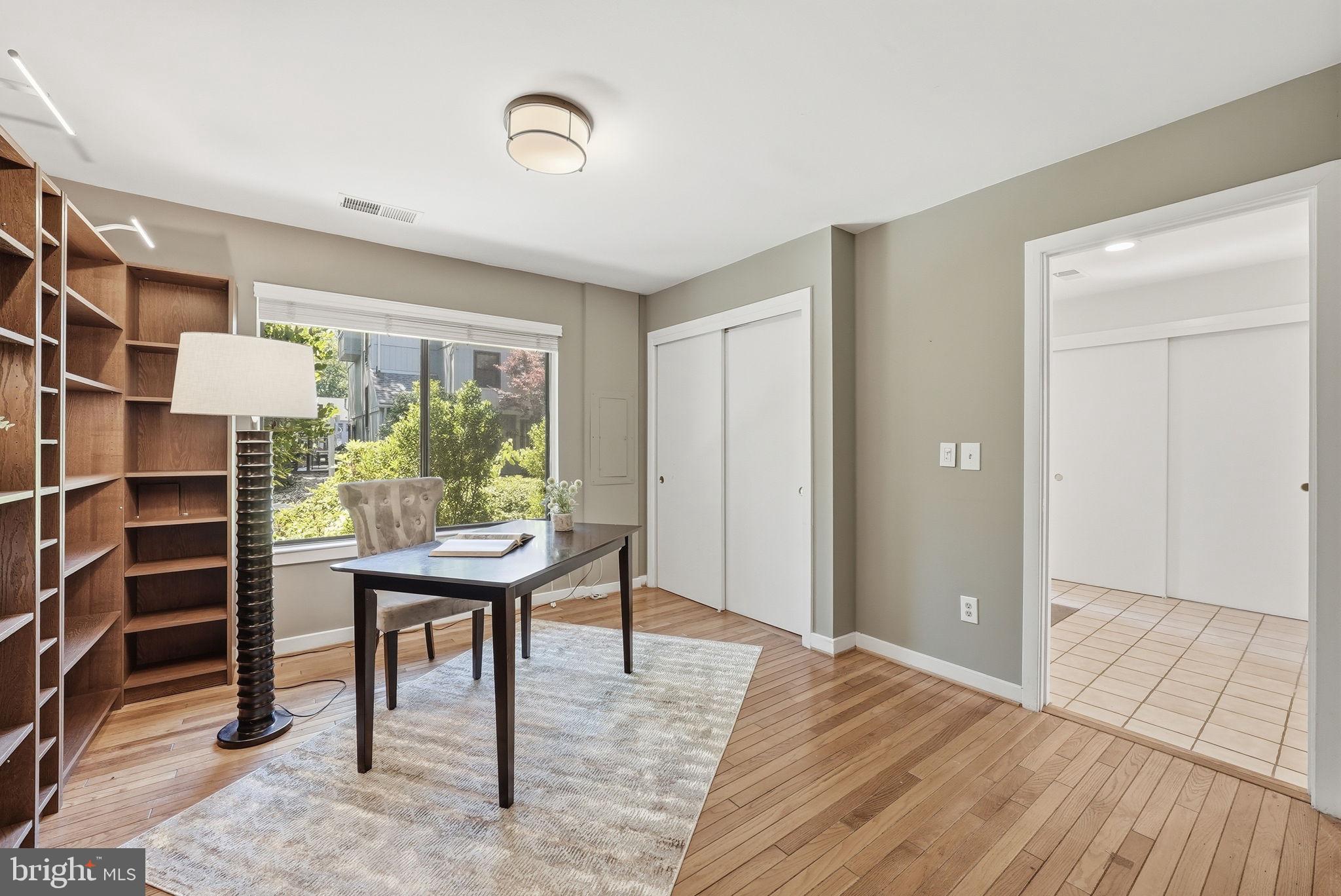 THE WHARF CLUSTER - Residential