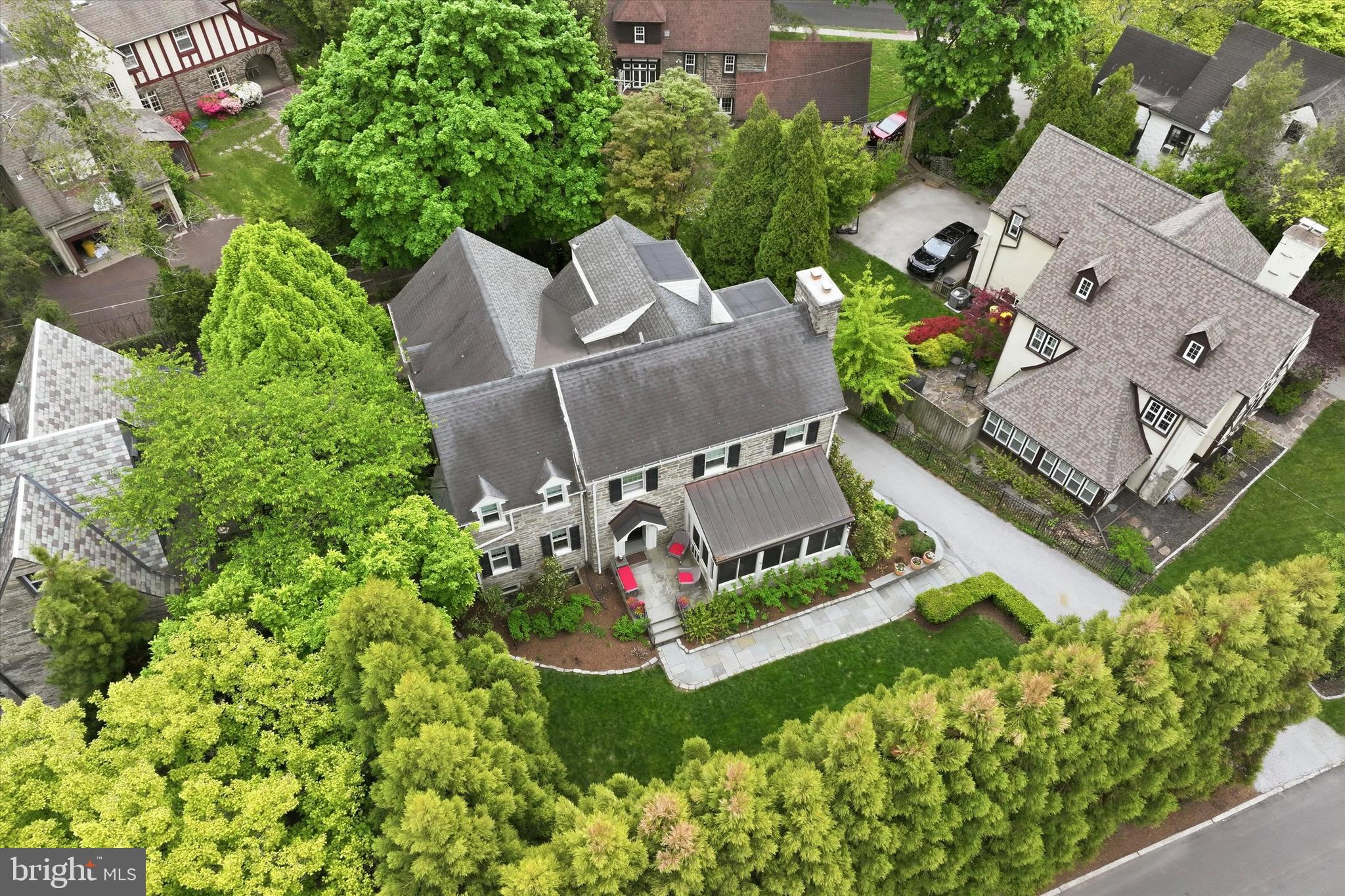 WYNNEWOOD - Residential