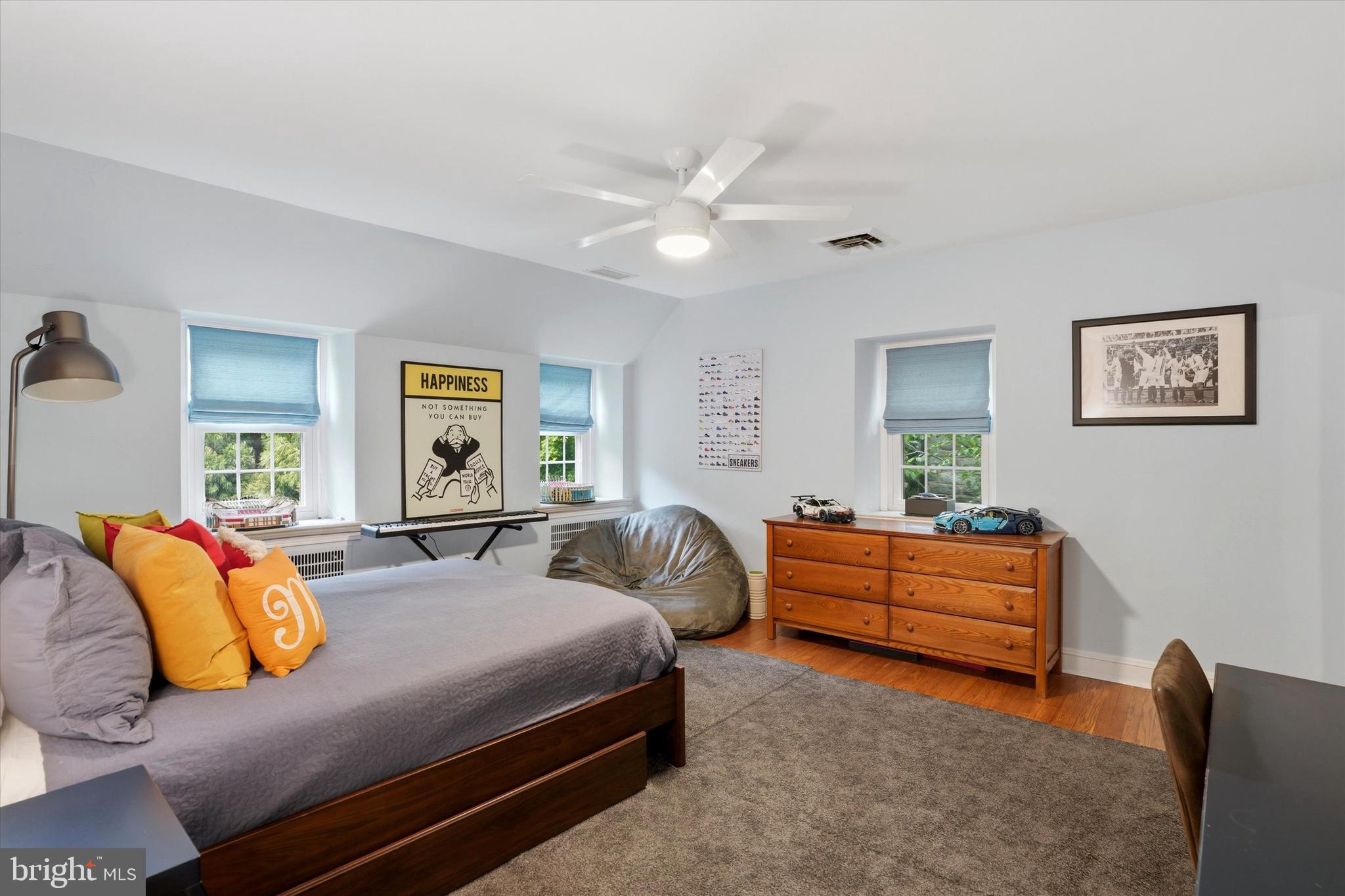 WYNNEWOOD - Residential