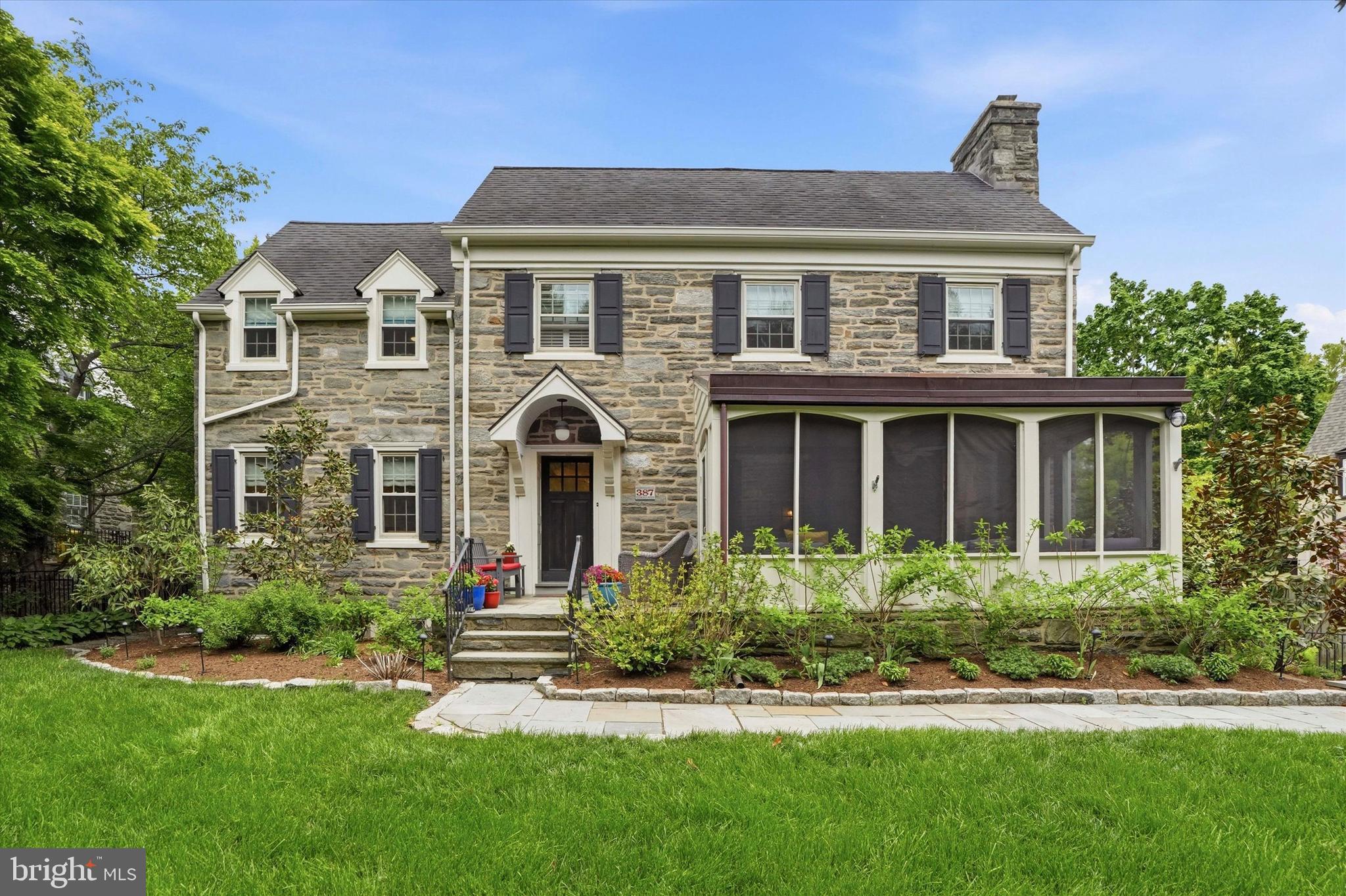WYNNEWOOD - Residential