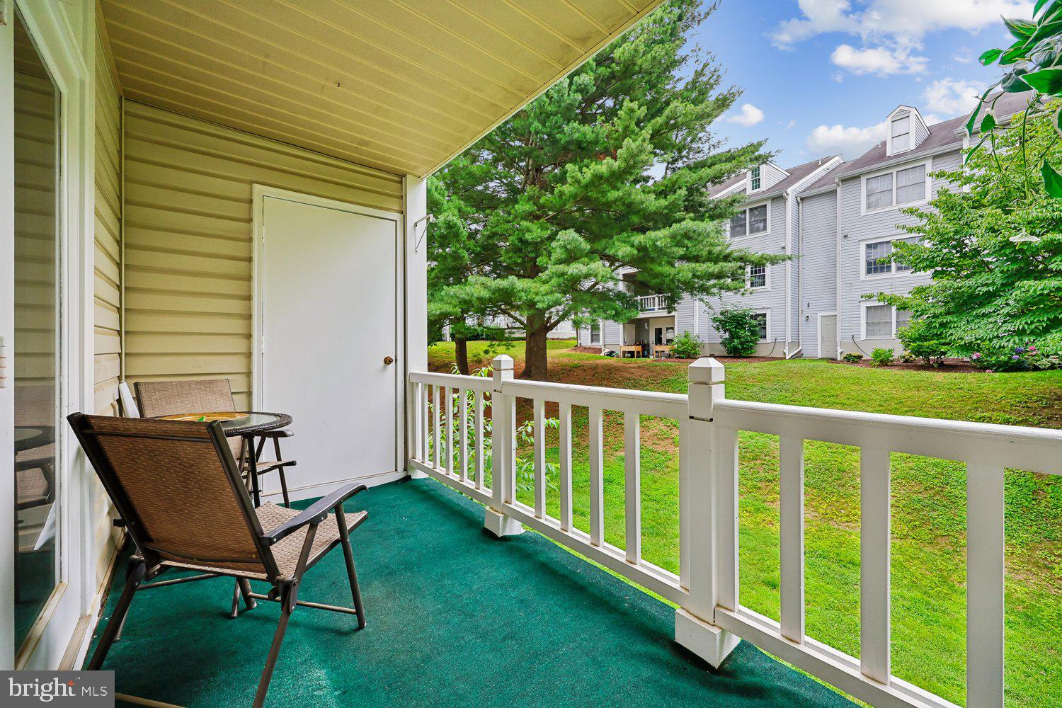 WATERS EDGE AT NORTH LAKE - Residential