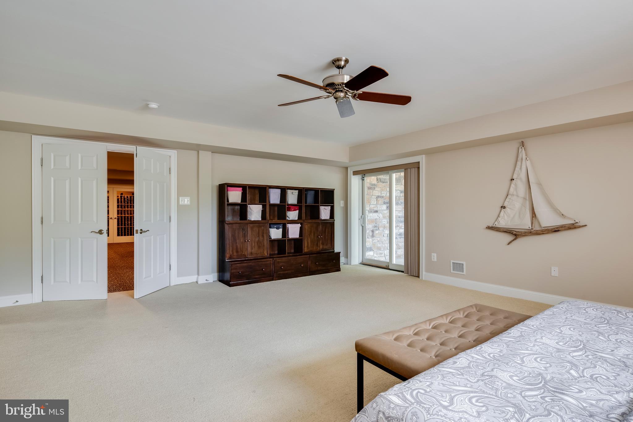 WAREHOUSE CREEK - Residential