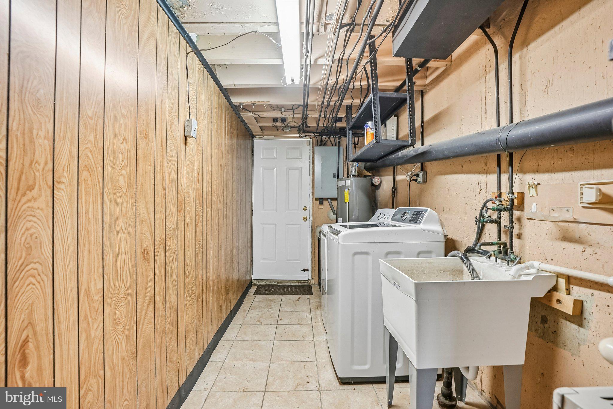 HOLMESBURG - Residential