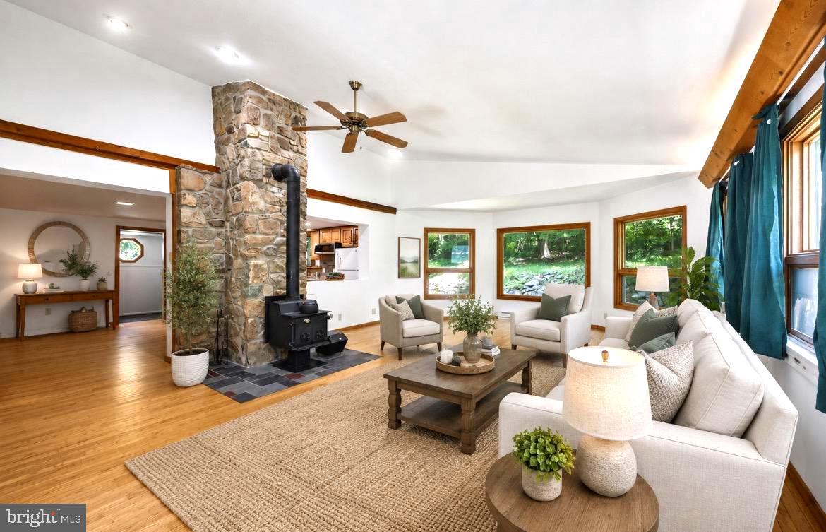 LURAY - Residential