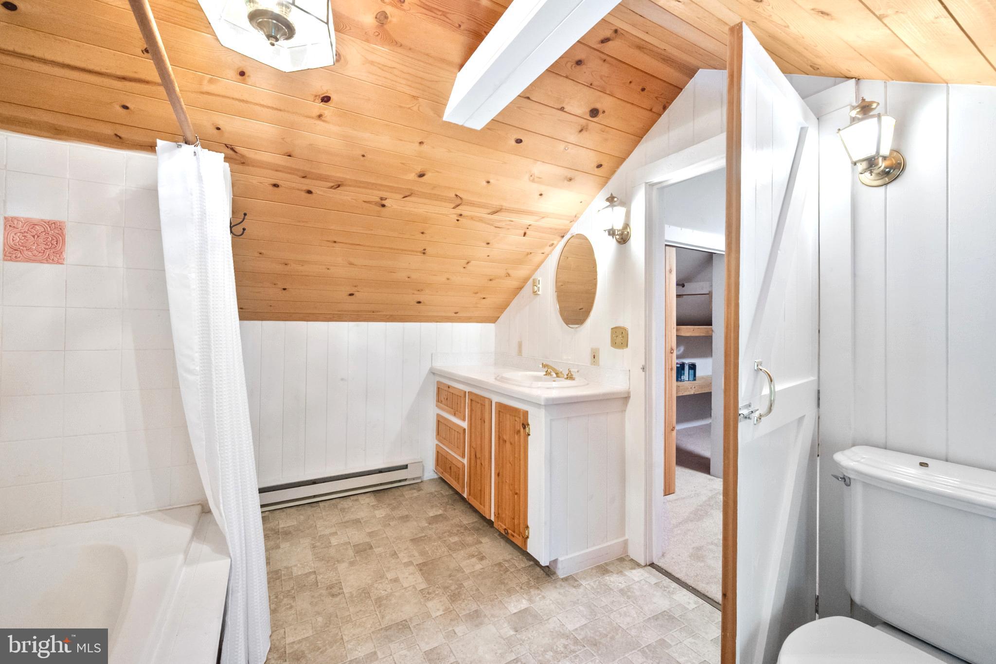 LURAY - Residential