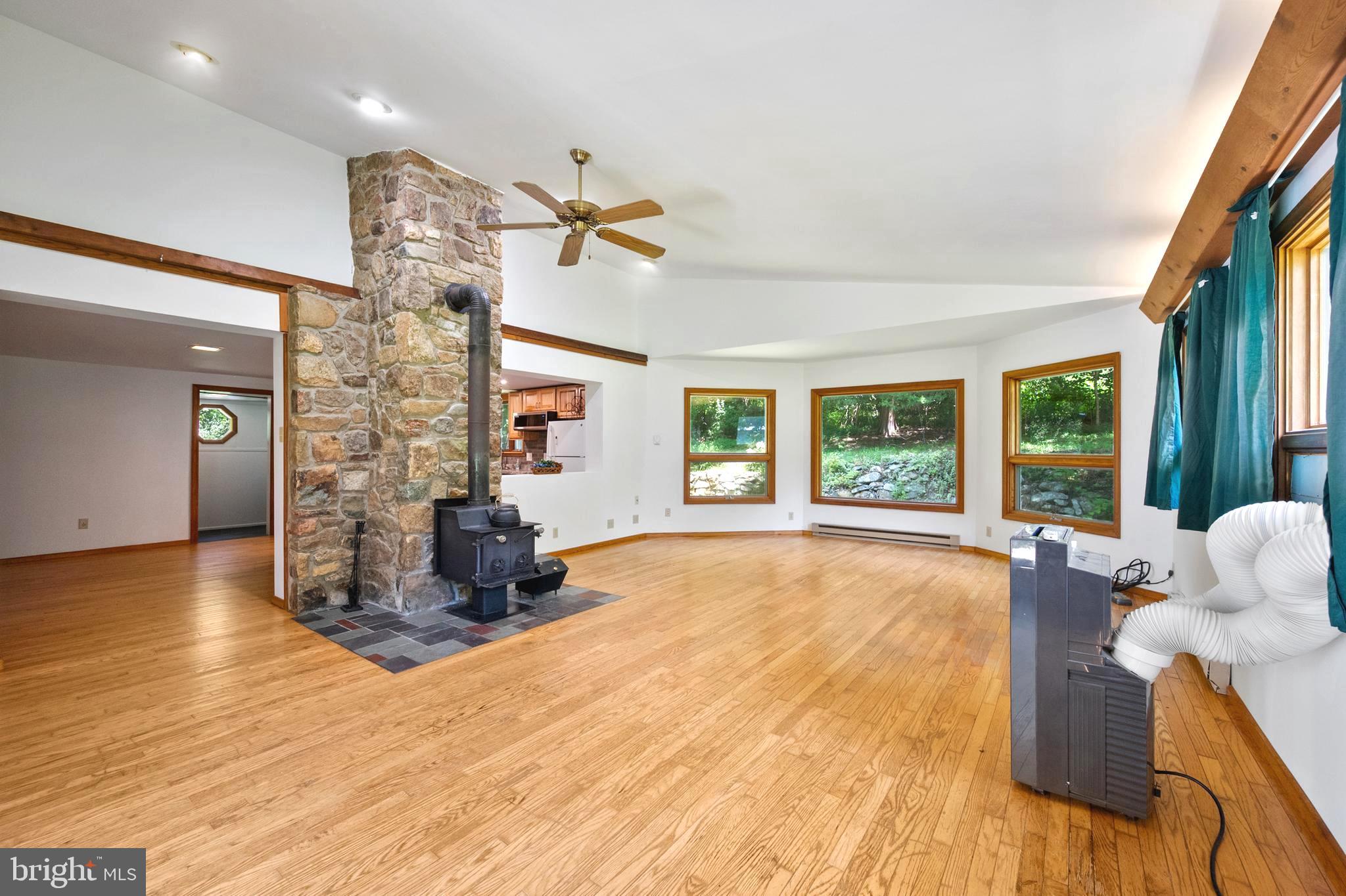 LURAY - Residential