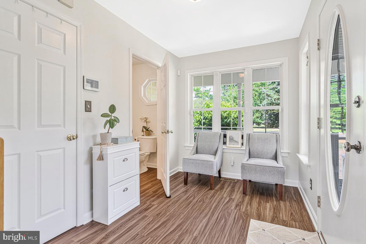 COVE POINT - Residential