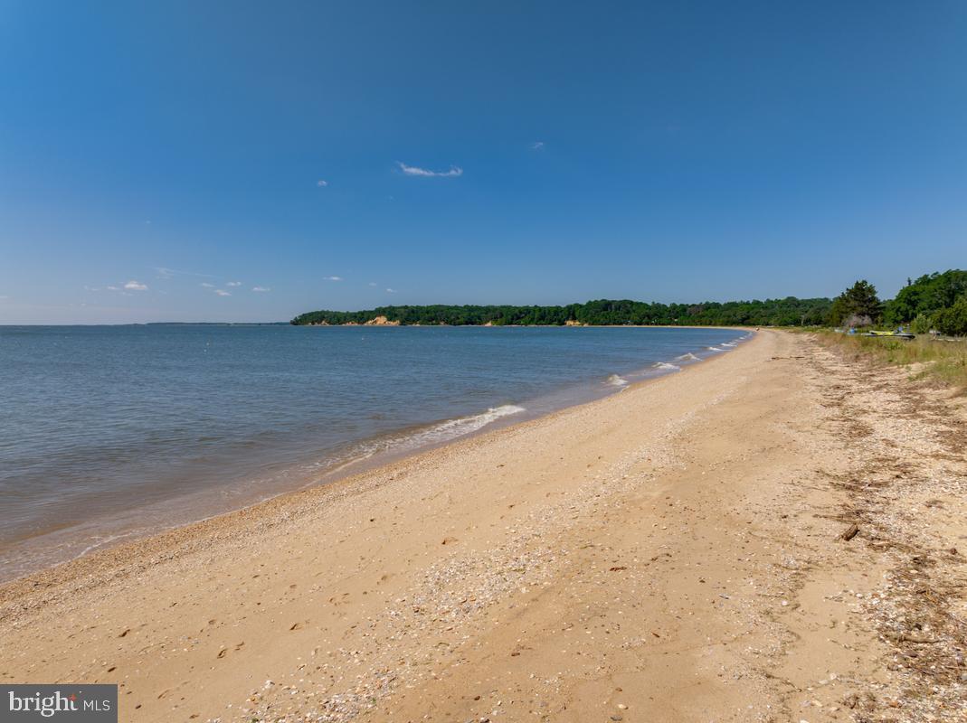 COVE POINT - Residential