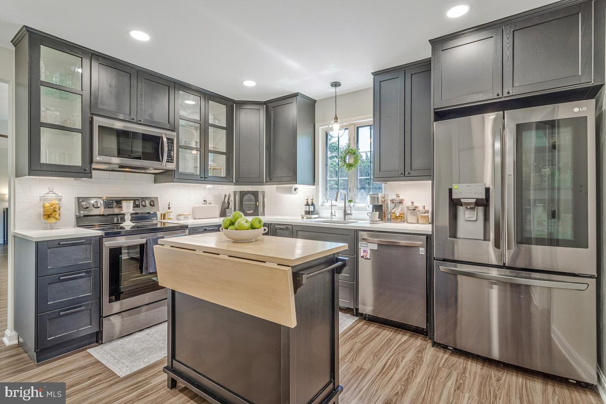COVE POINT - Residential