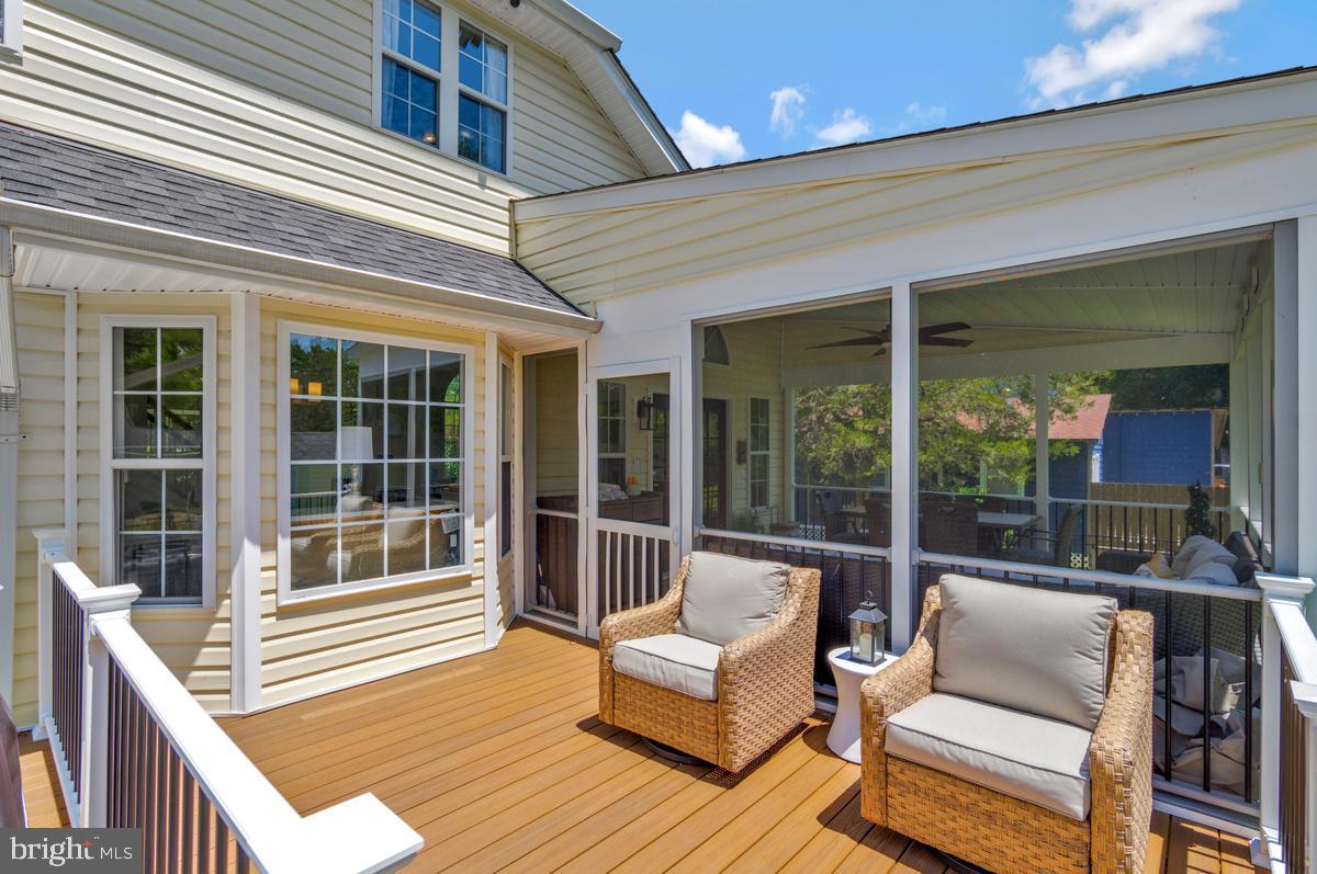 COVE POINT - Residential