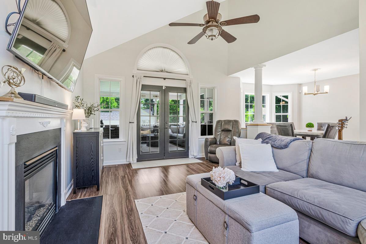 COVE POINT - Residential