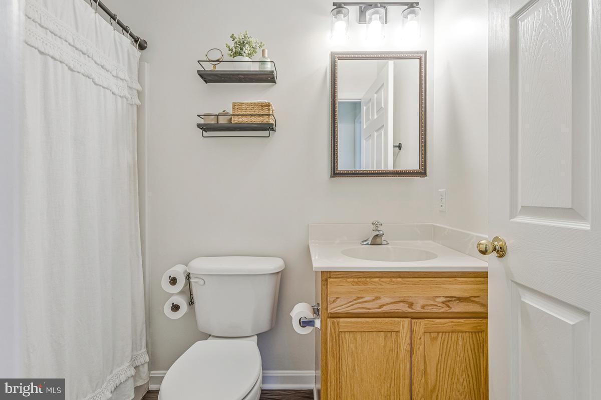 COVE POINT - Residential