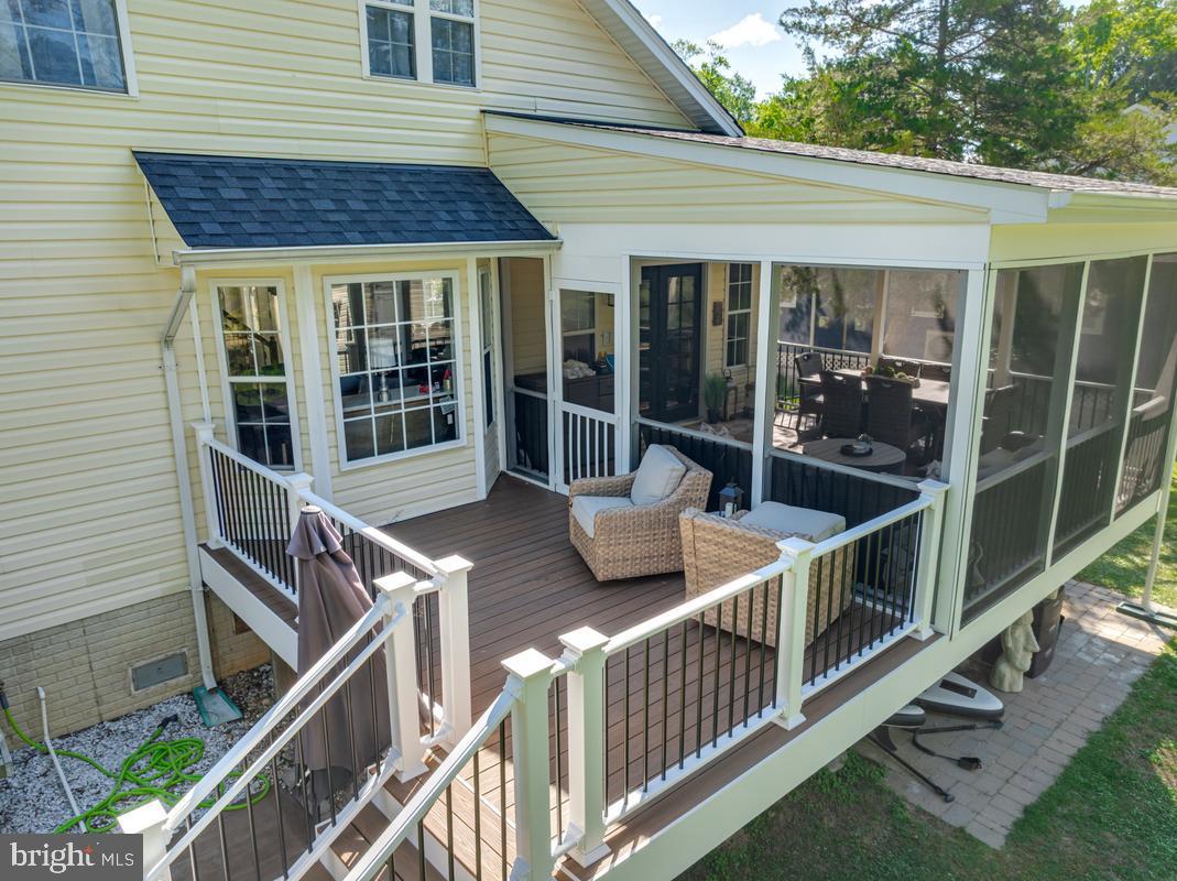COVE POINT - Residential