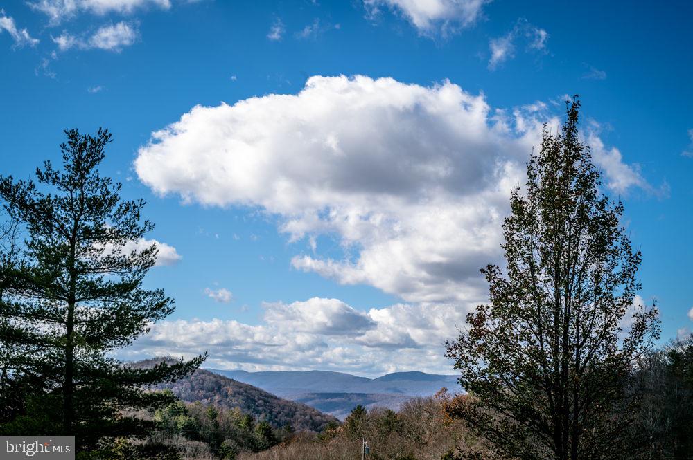 BUCK RIDGES (FORMERLY TREASURE MOUNTAINS) - Land