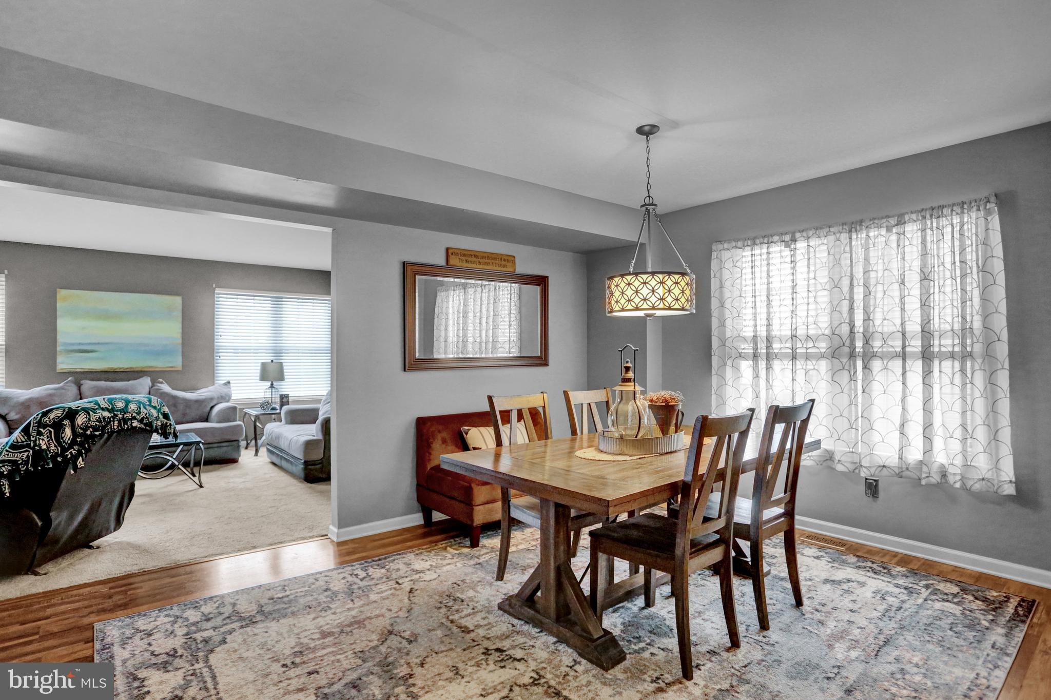 BEVERLY HEIGHTS - Residential