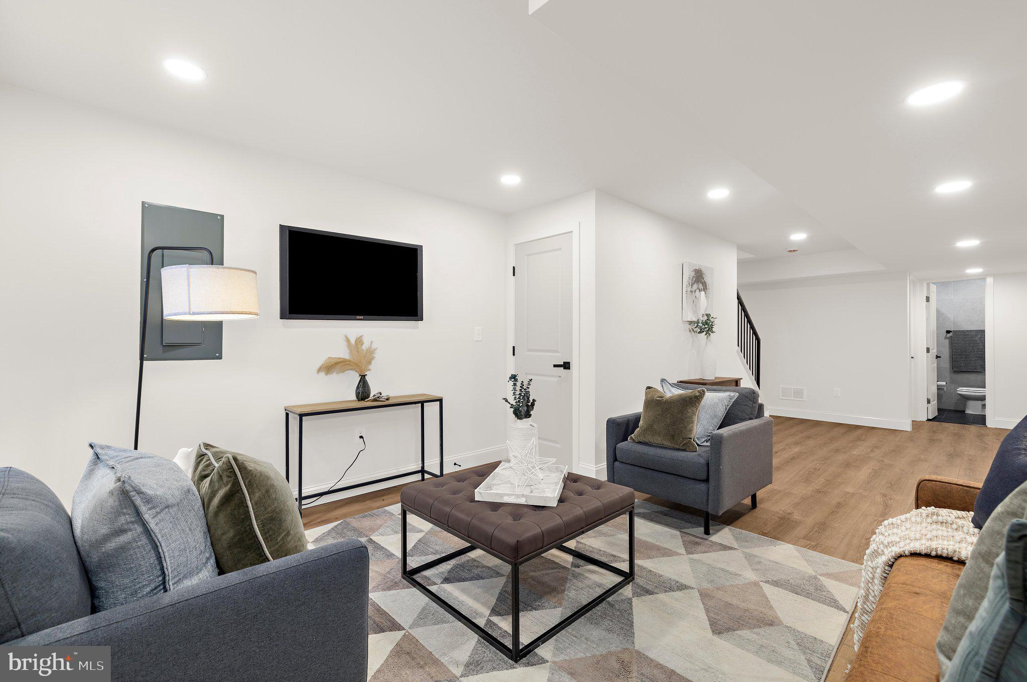 AUCHENTOROLY TERRACE - Residential