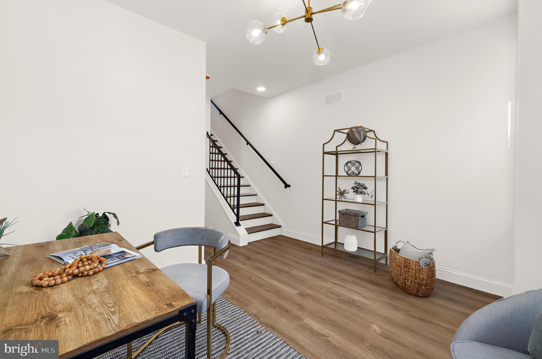 AUCHENTOROLY TERRACE - Residential