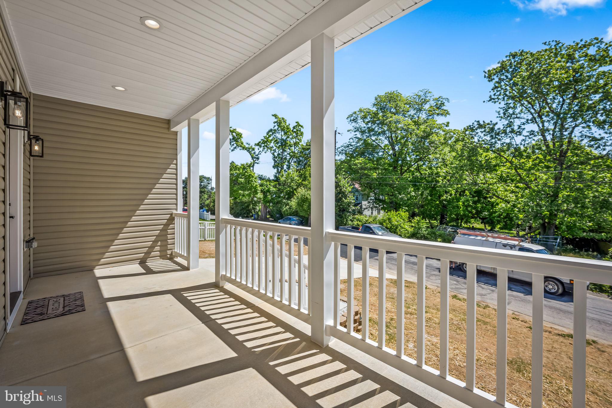 HAMILTON HILLS - Residential