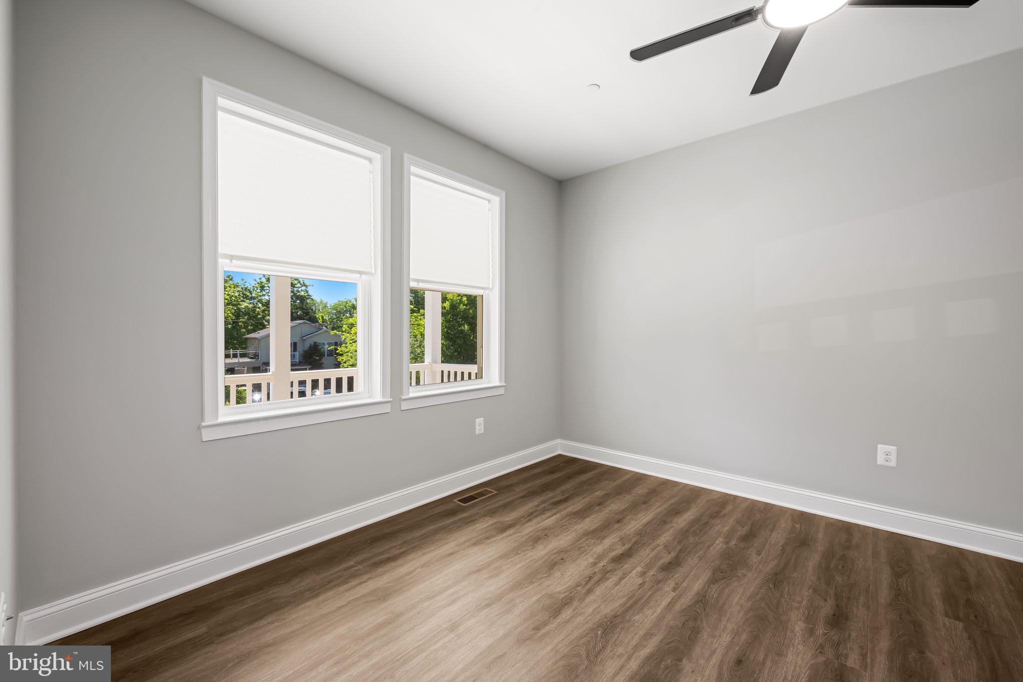 HAMILTON HILLS - Residential