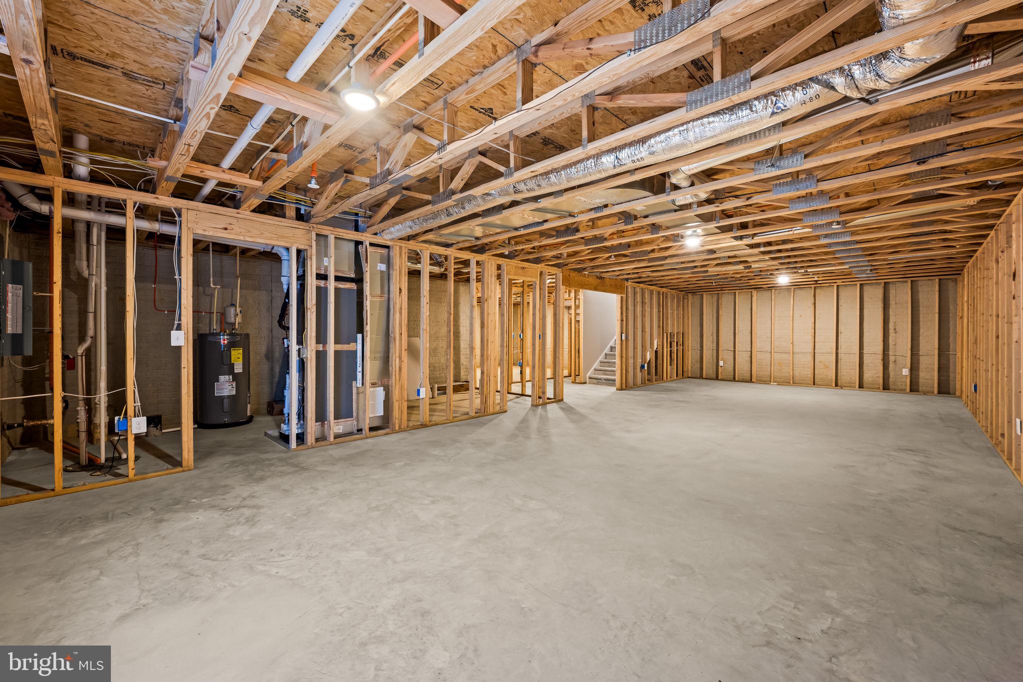HAMILTON HILLS - Residential
