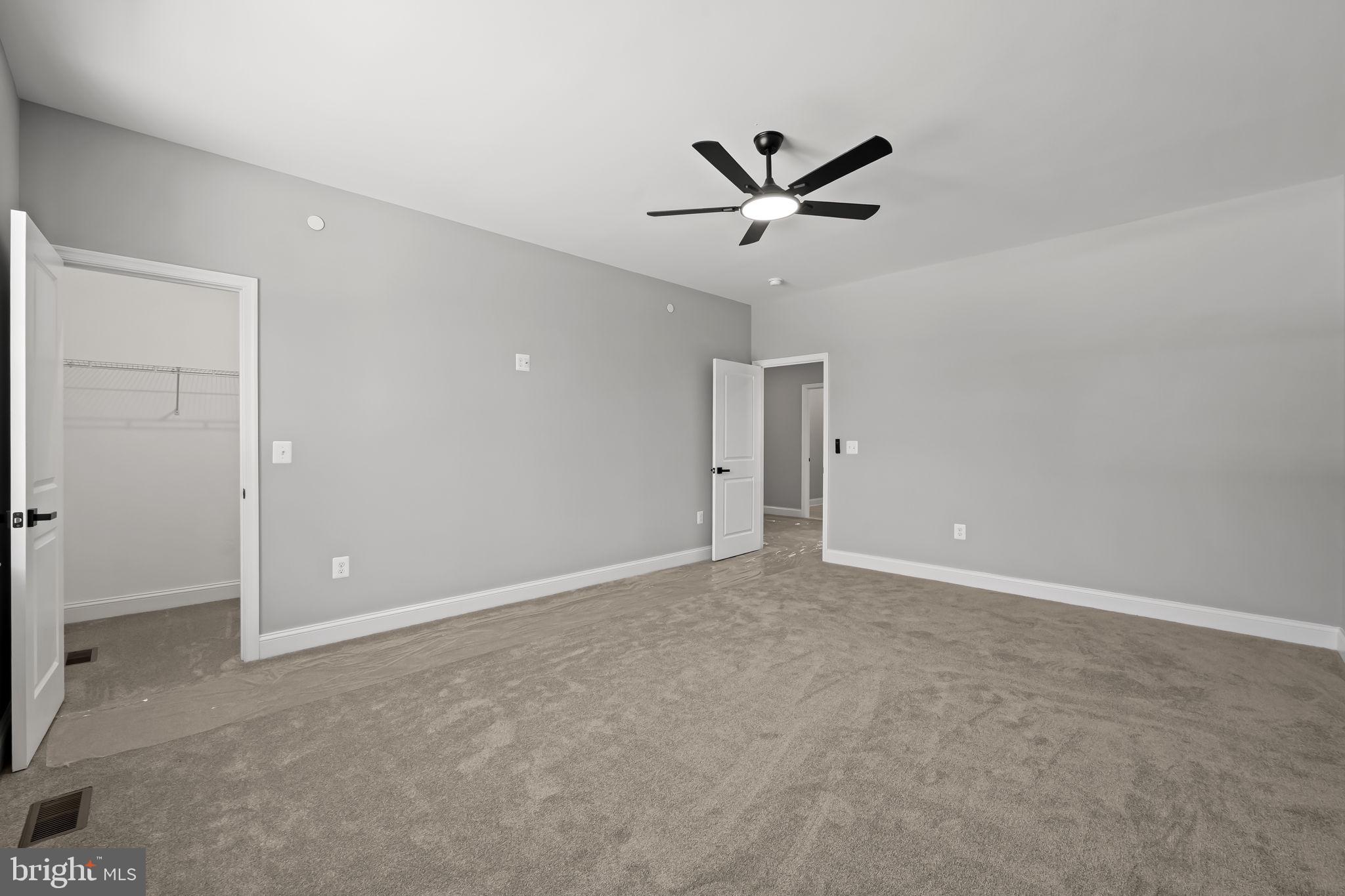 HAMILTON HILLS - Residential