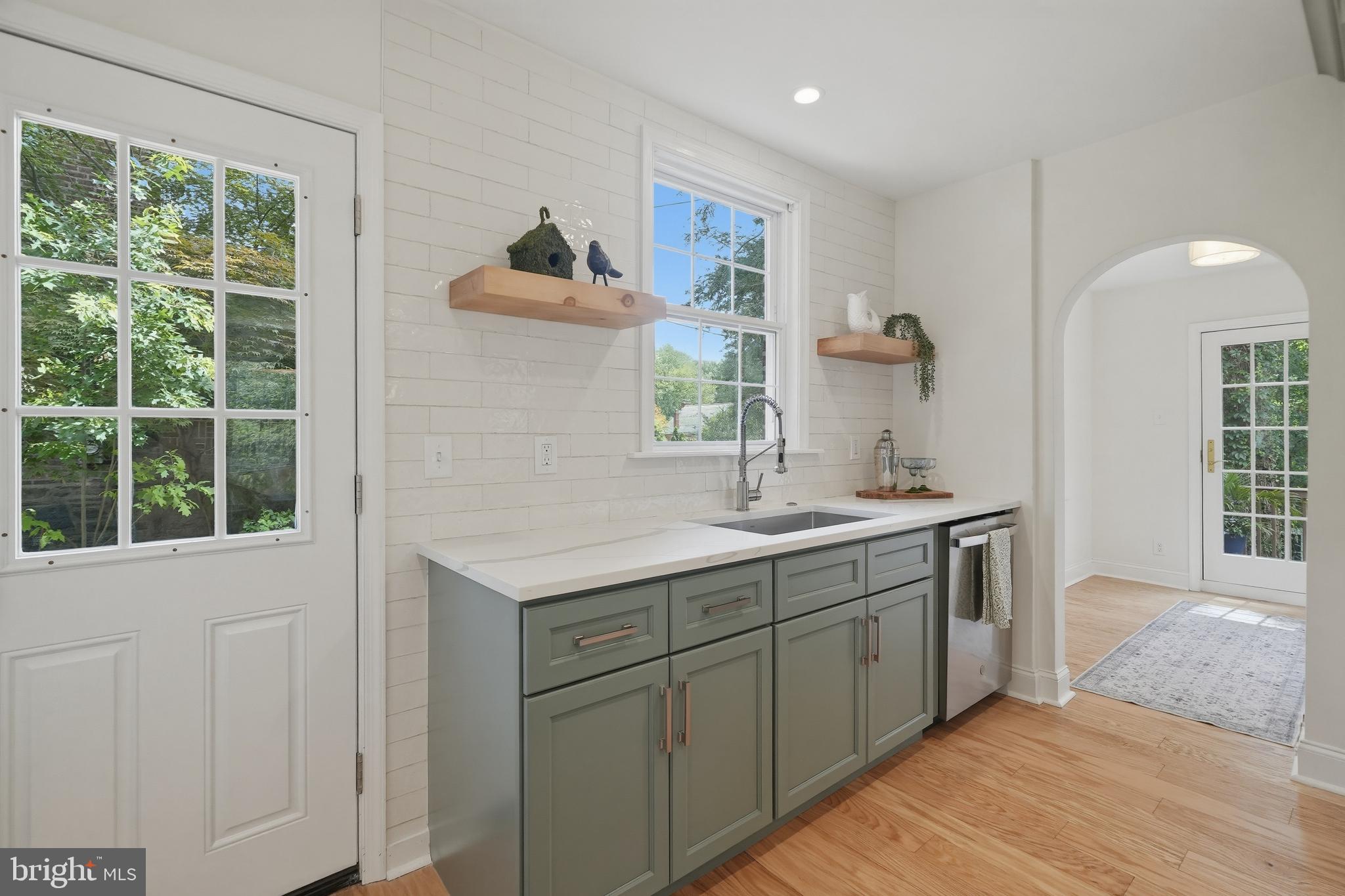 SPRING OAK ESTS - Residential