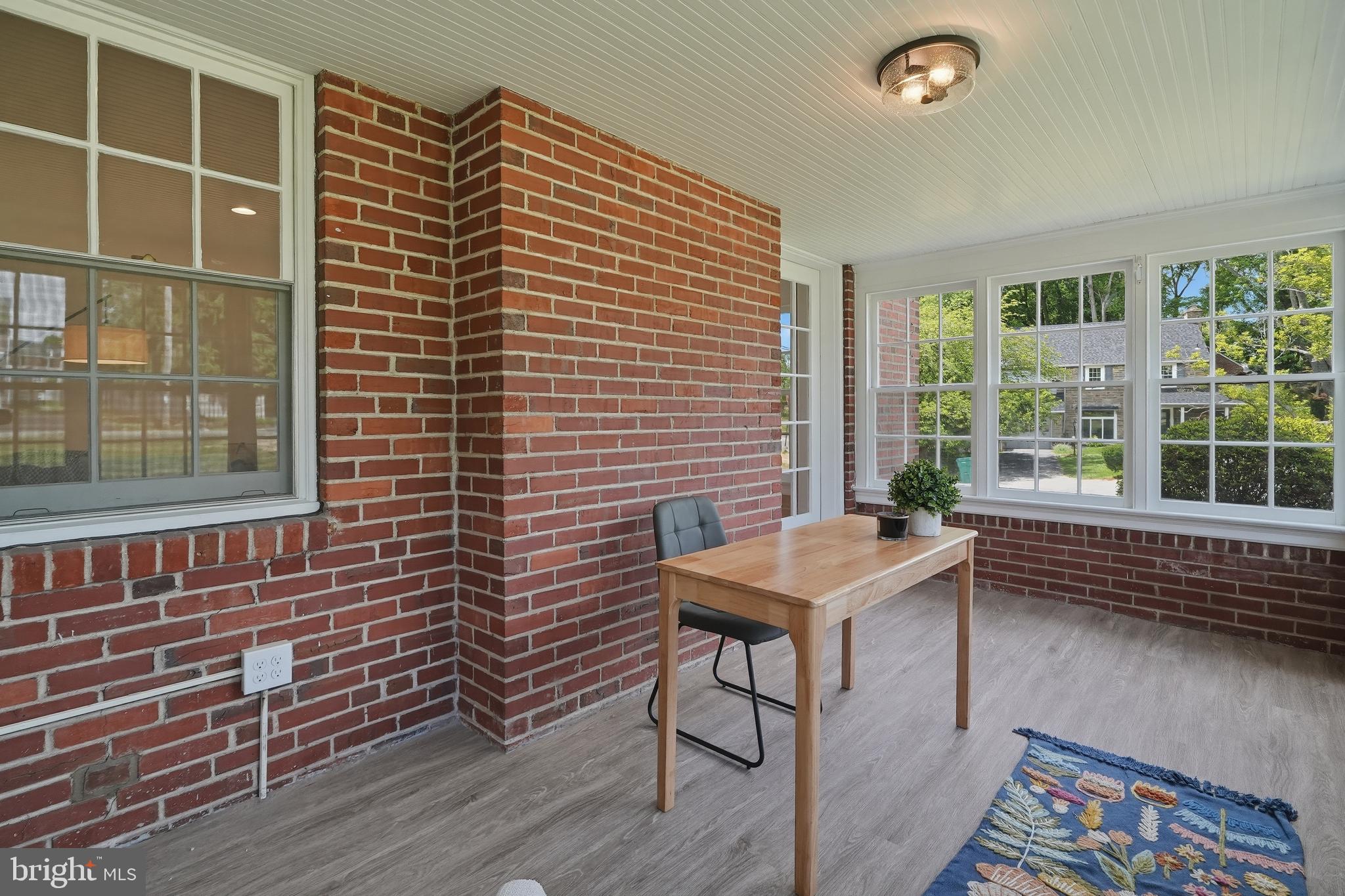 SPRING OAK ESTS - Residential