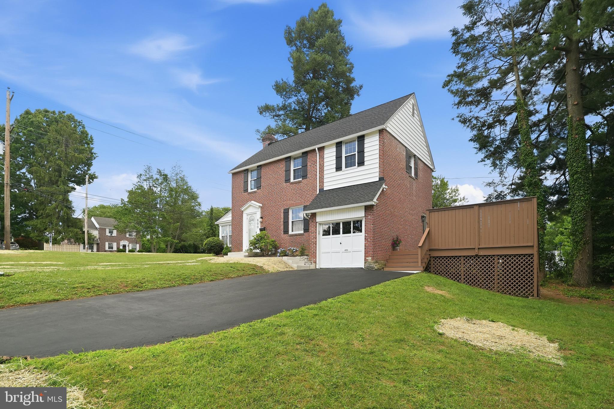 SPRING OAK ESTS - Residential