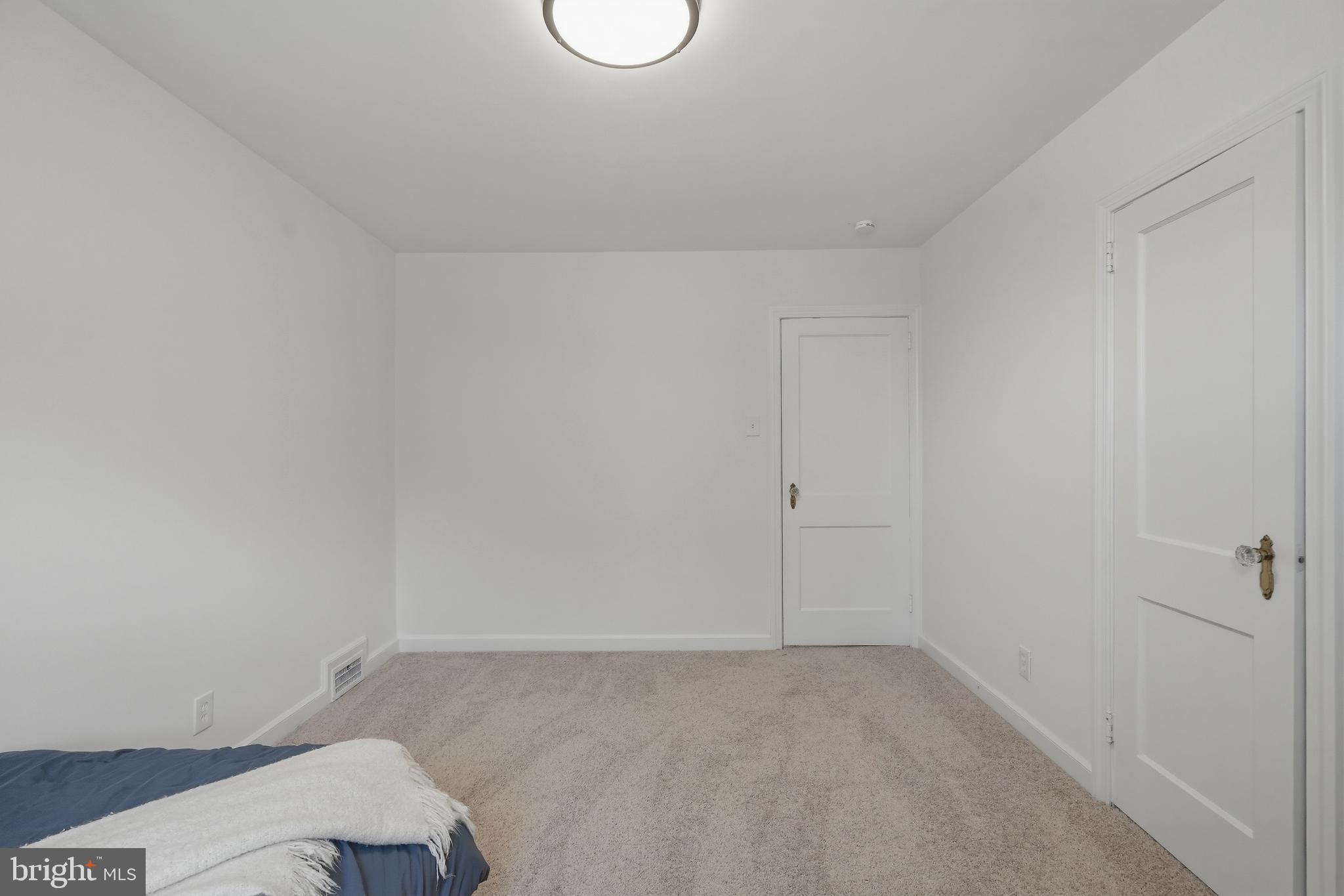 SPRING OAK ESTS - Residential