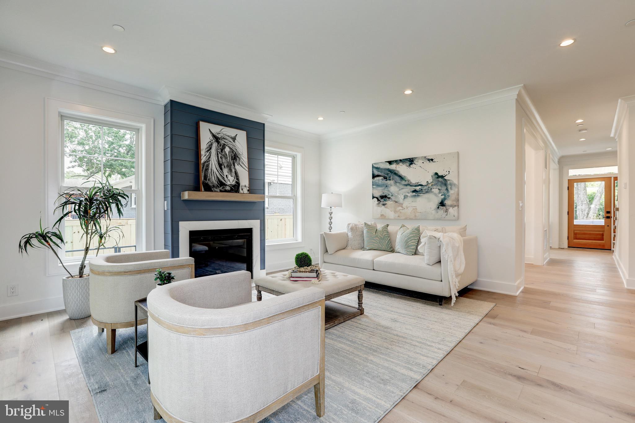 GEORGETOWN VILLAGE - Residential