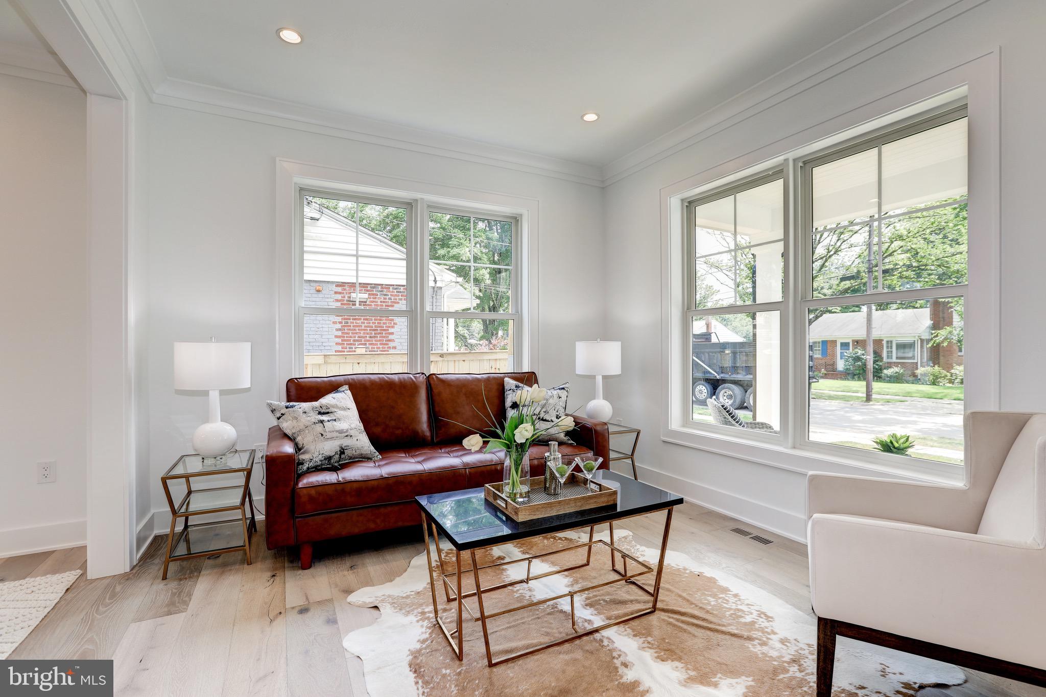 GEORGETOWN VILLAGE - Residential