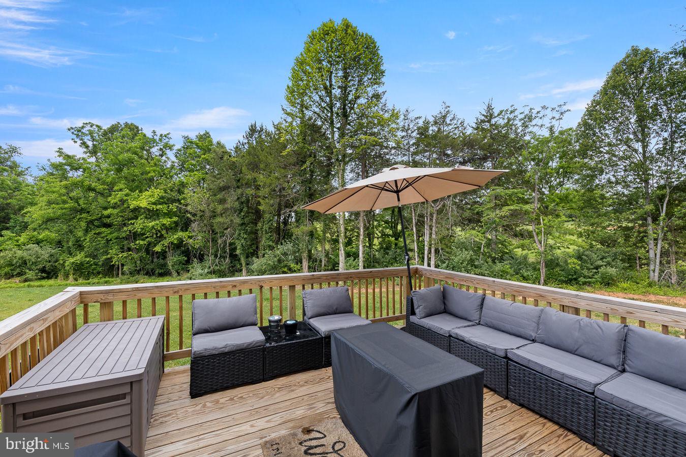 MOUNTAIN RUN LAKE - Residential