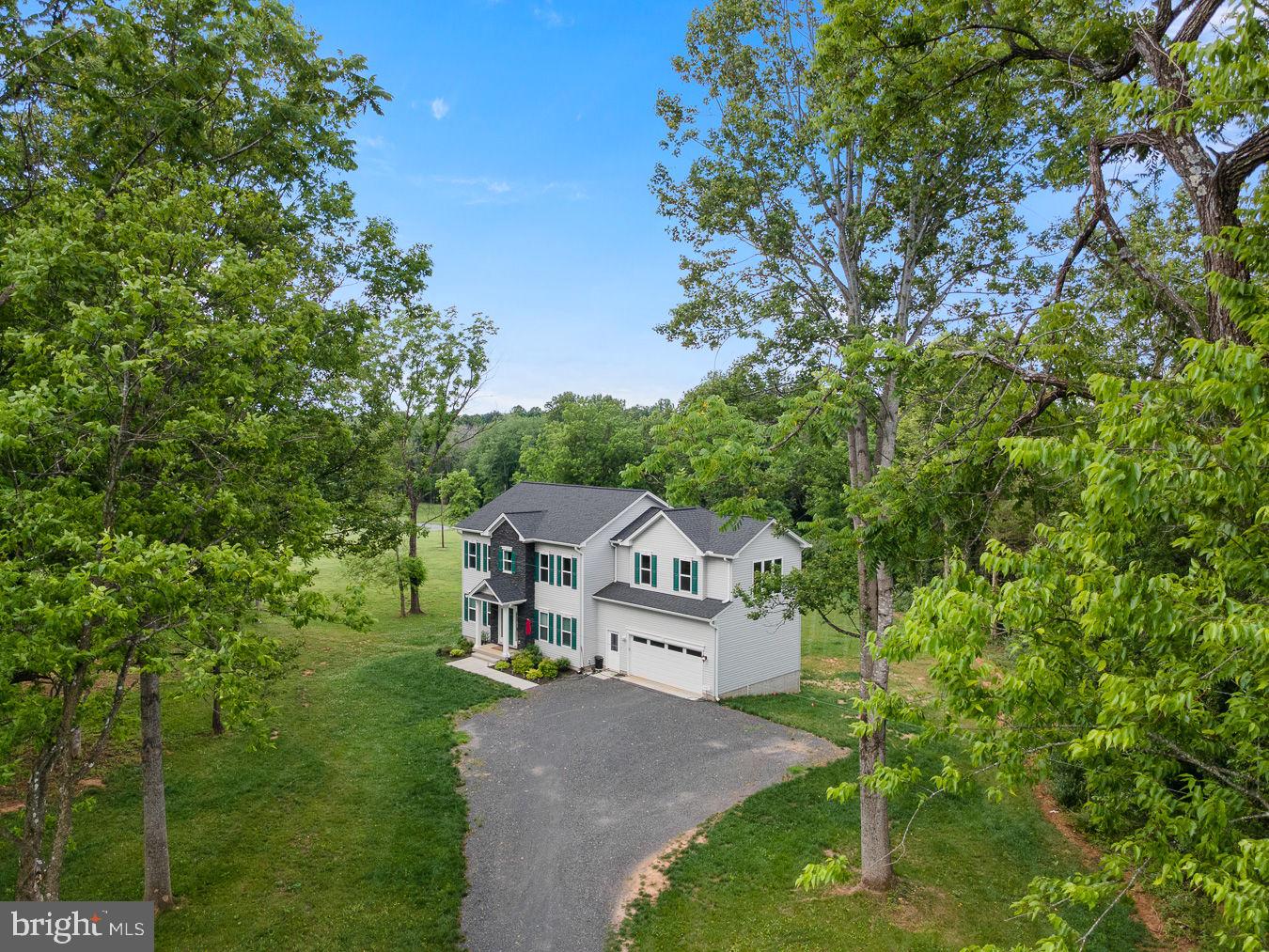 MOUNTAIN RUN LAKE - Residential