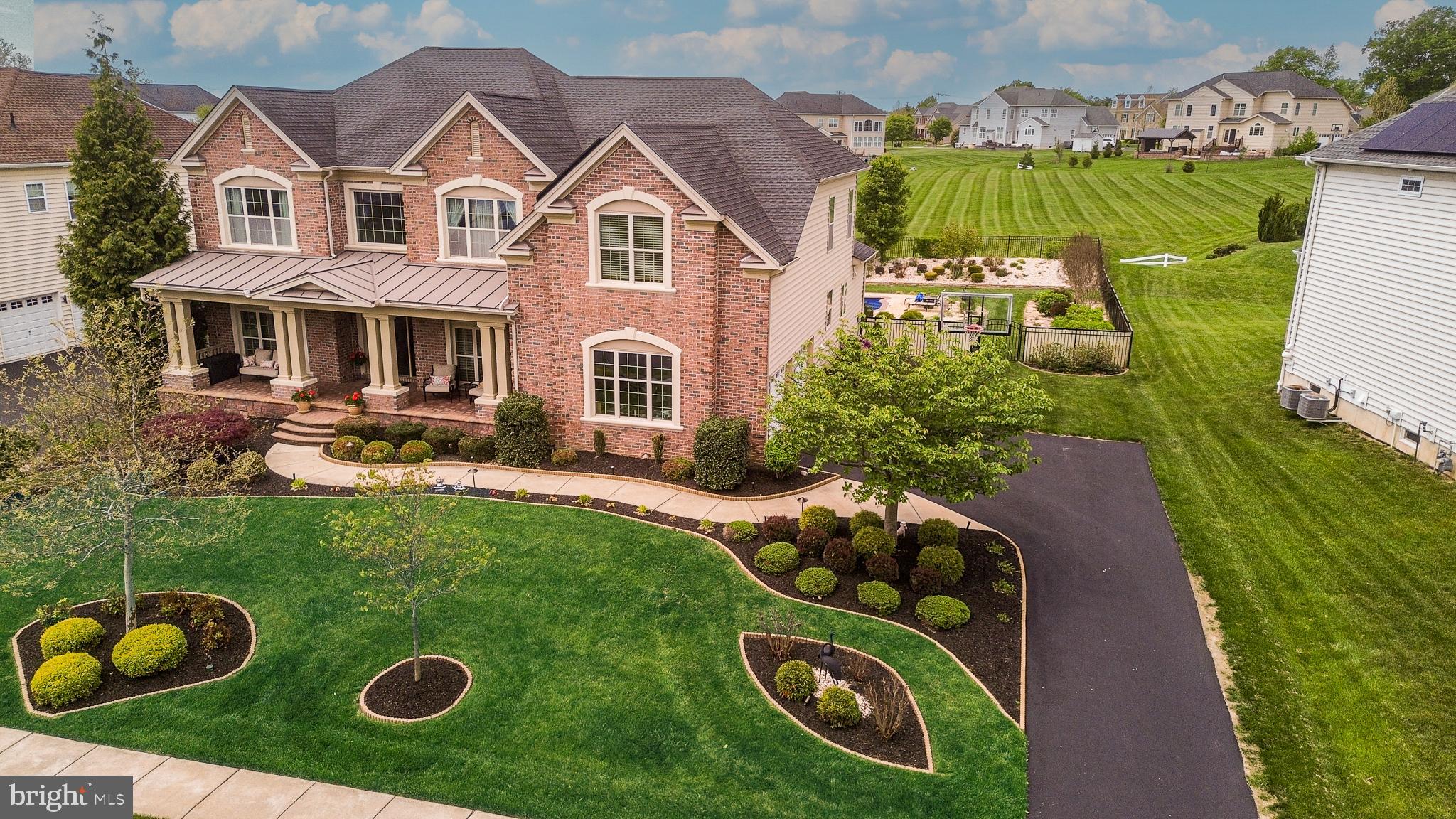 WARRINGTON GLEN - Residential