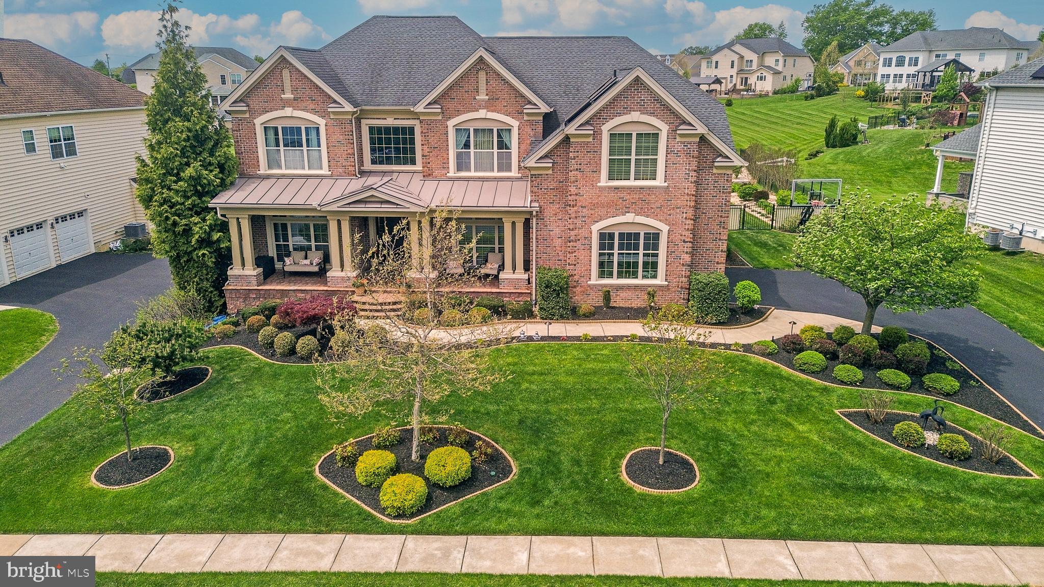 WARRINGTON GLEN - Residential