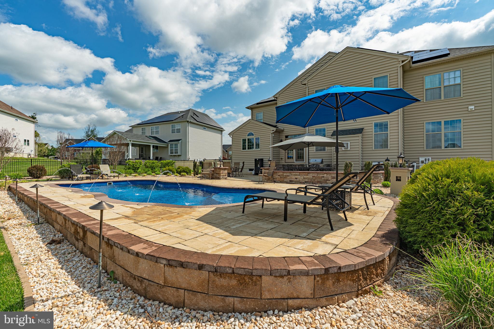 WARRINGTON GLEN - Residential