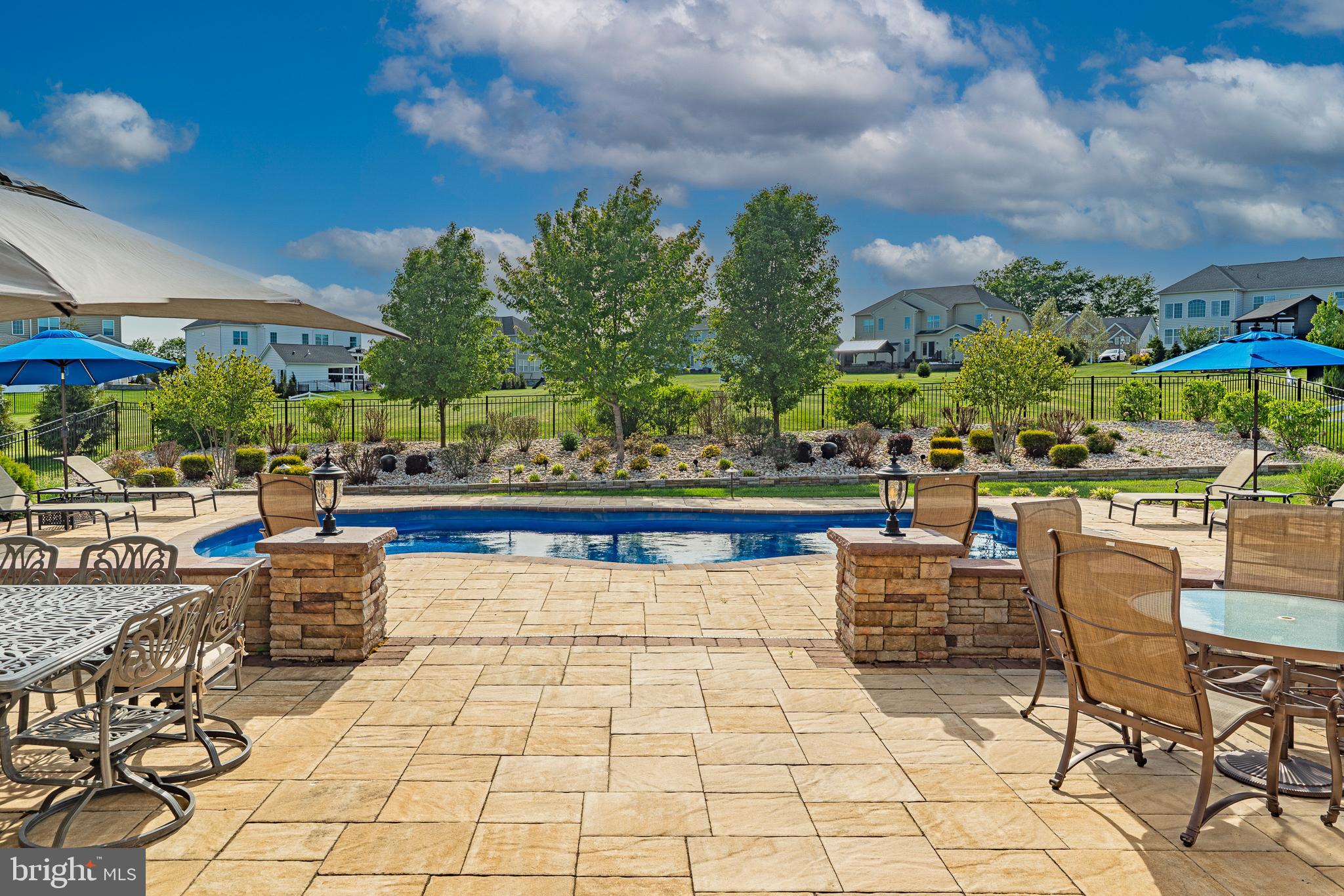 WARRINGTON GLEN - Residential