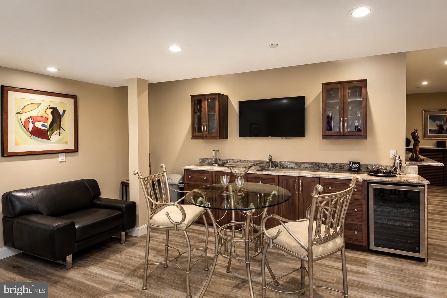 WARRINGTON GLEN - Residential
