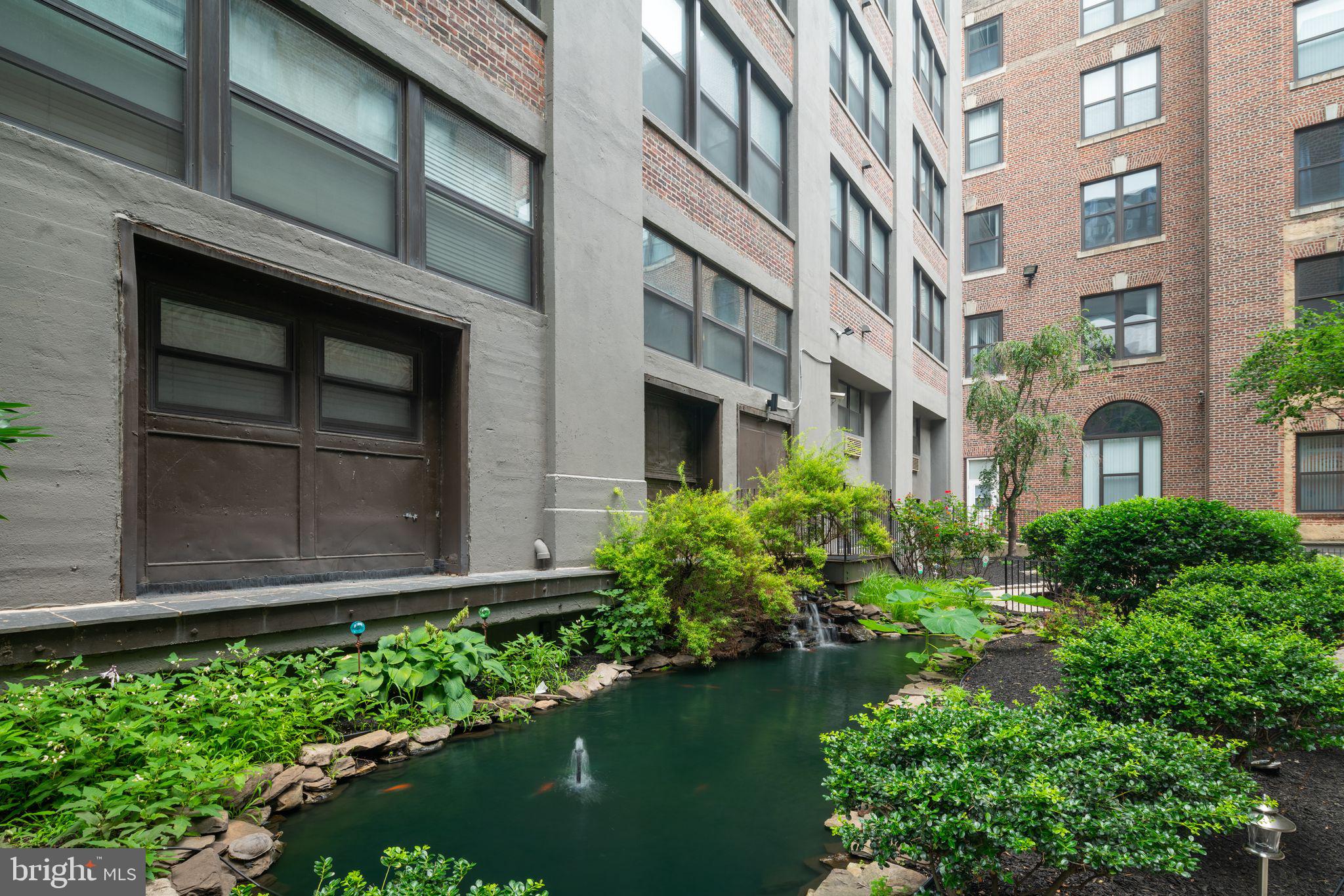 AVENUE OF THE ARTS - Residential