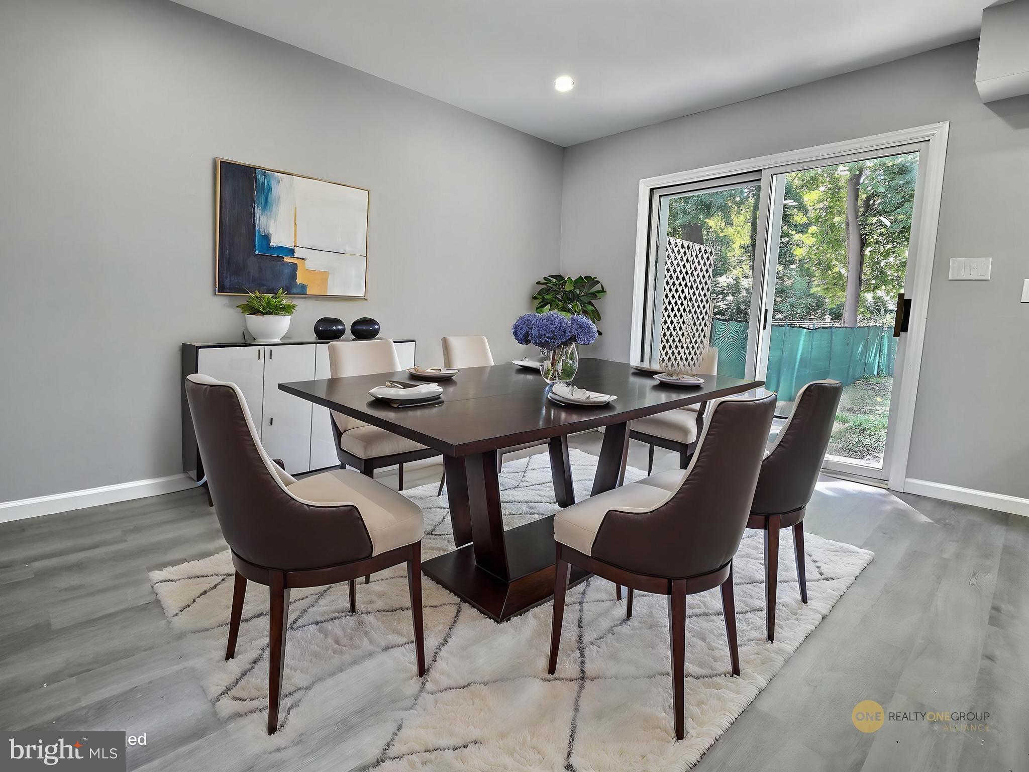 CLOVER CROSSING - Residential