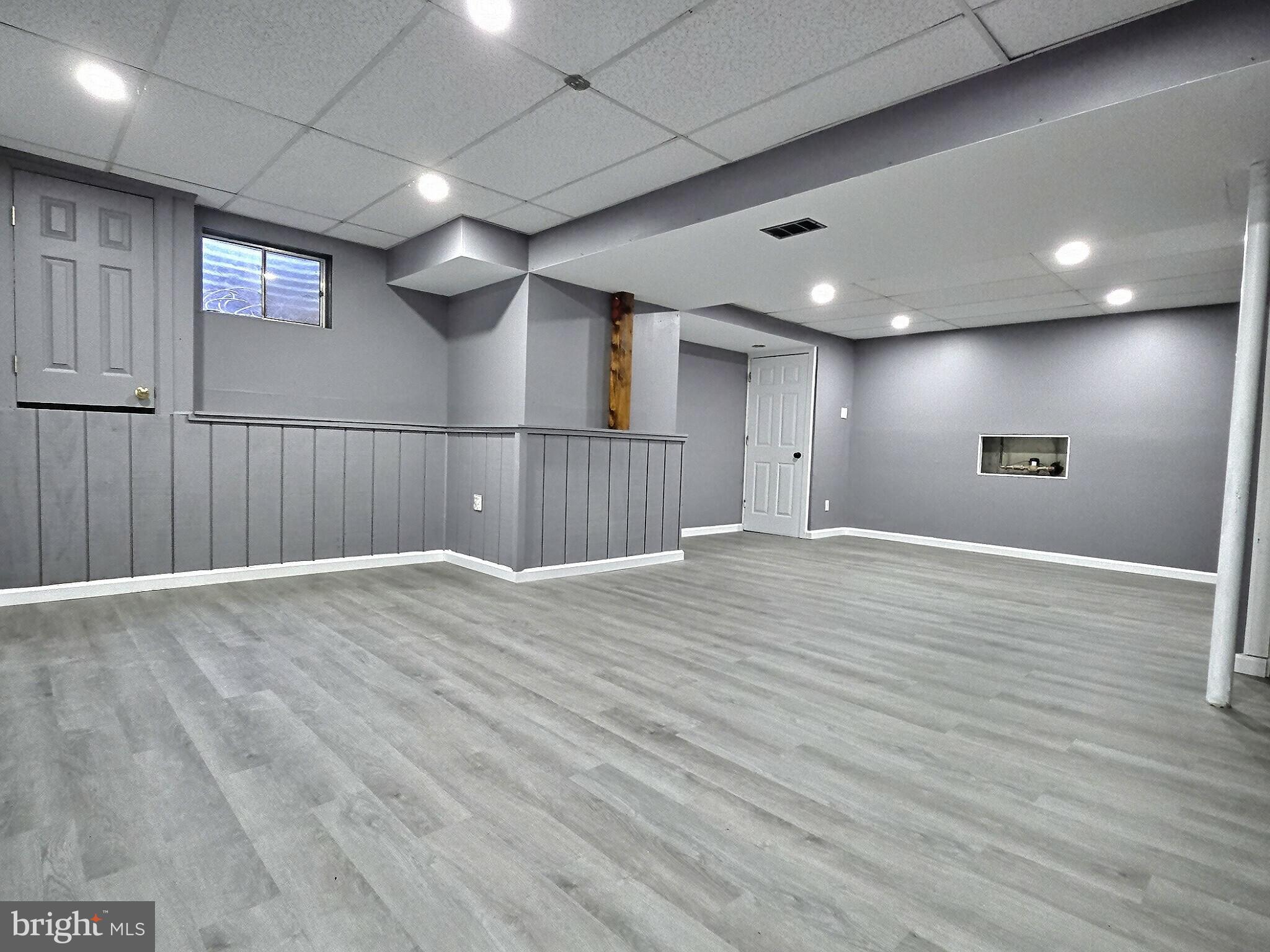 CLOVER CROSSING - Residential