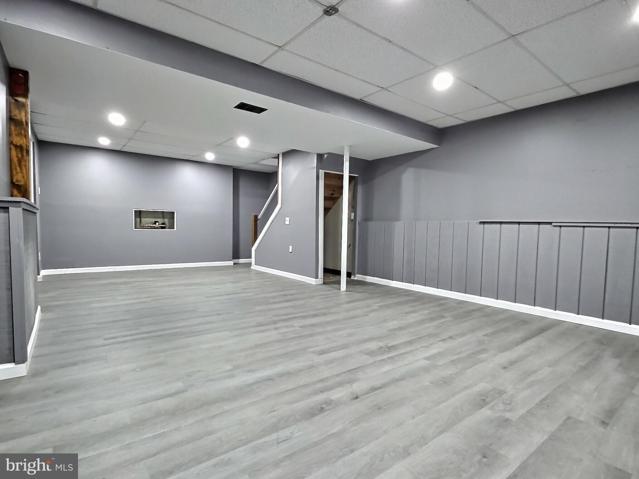 CLOVER CROSSING - Residential