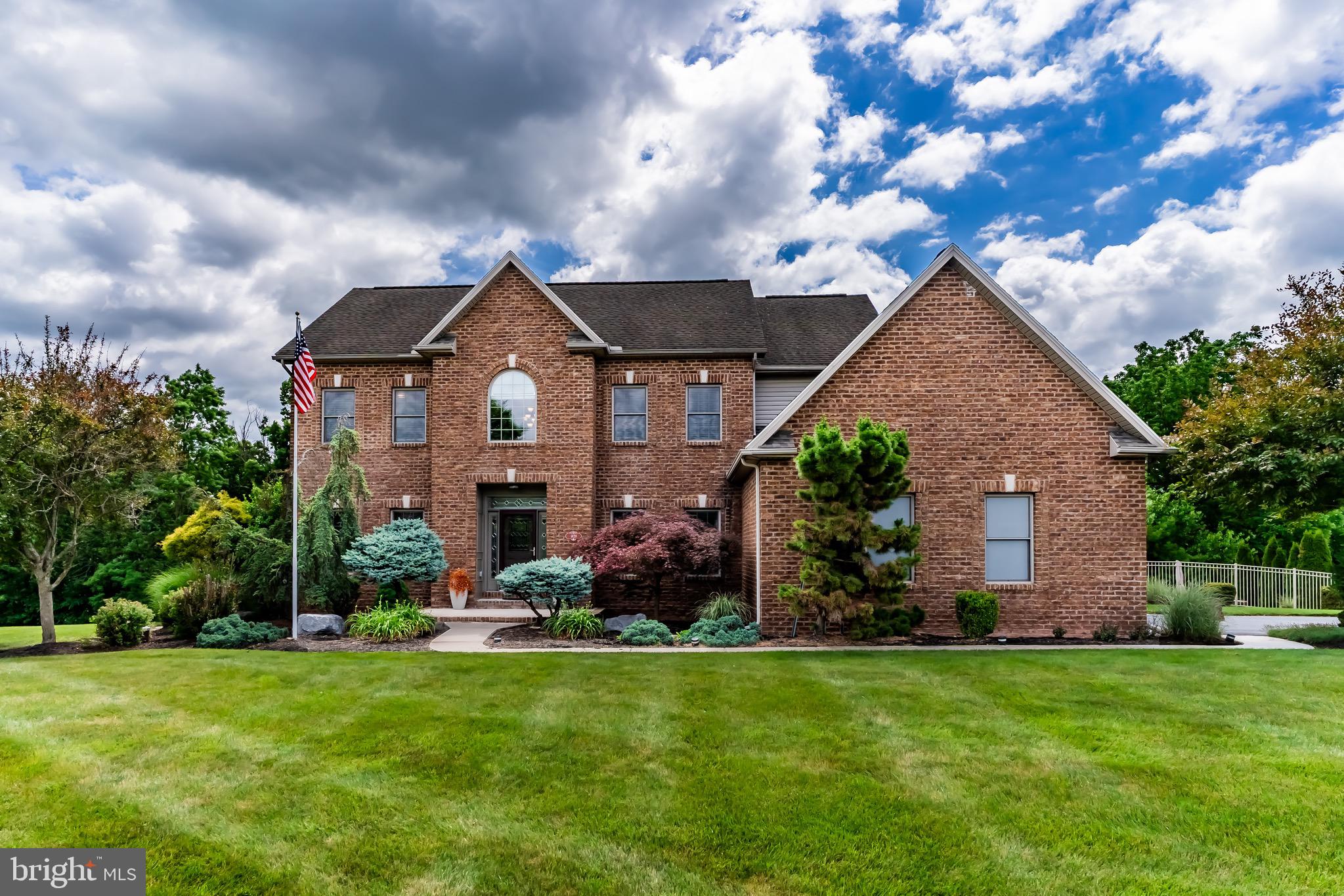 ALLEN ESTATES - Residential