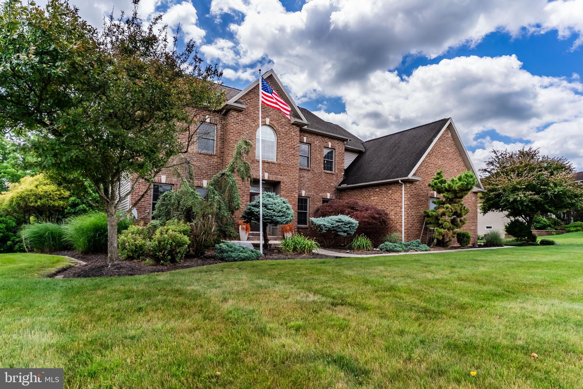 ALLEN ESTATES - Residential