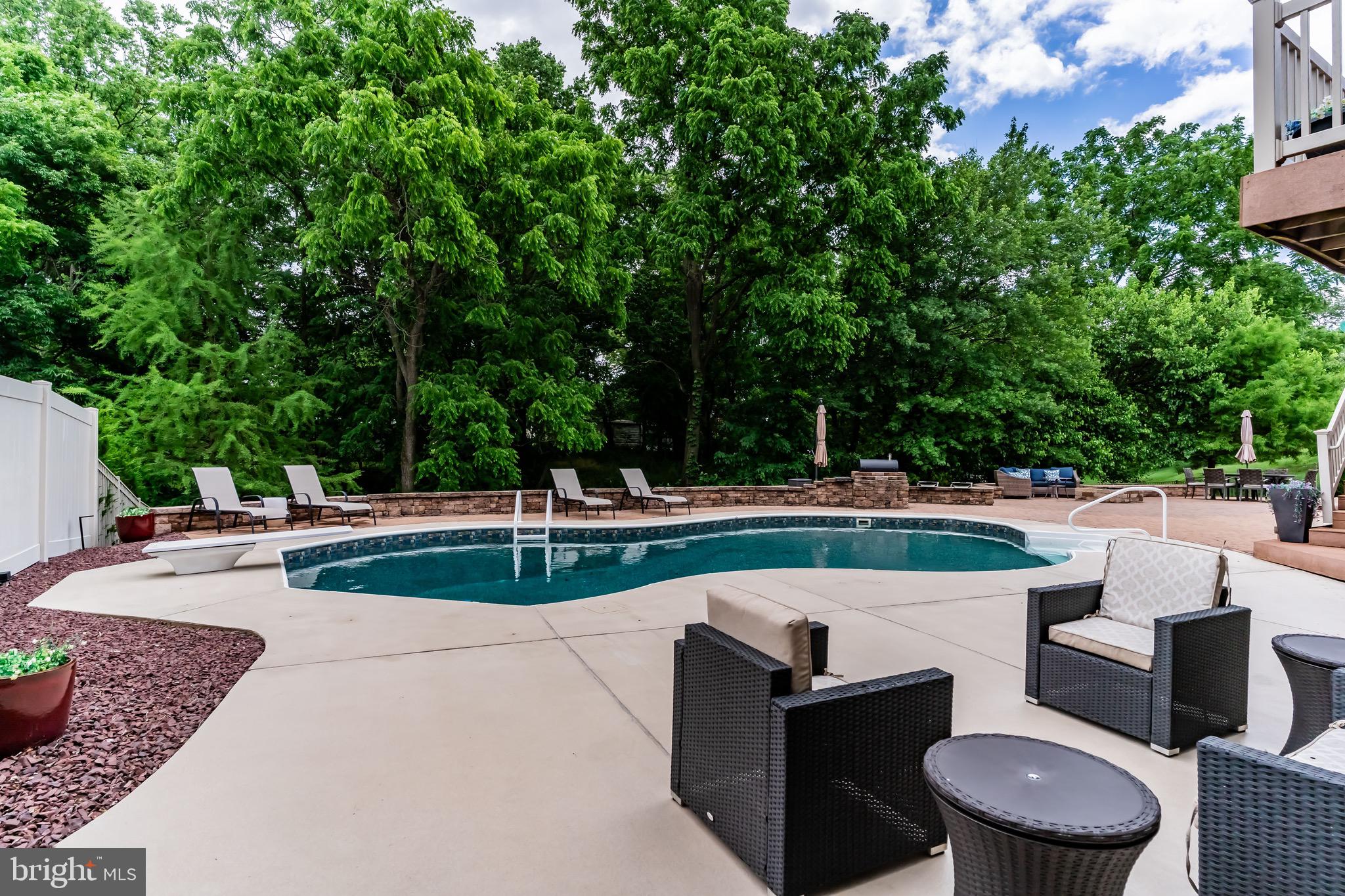 ALLEN ESTATES - Residential