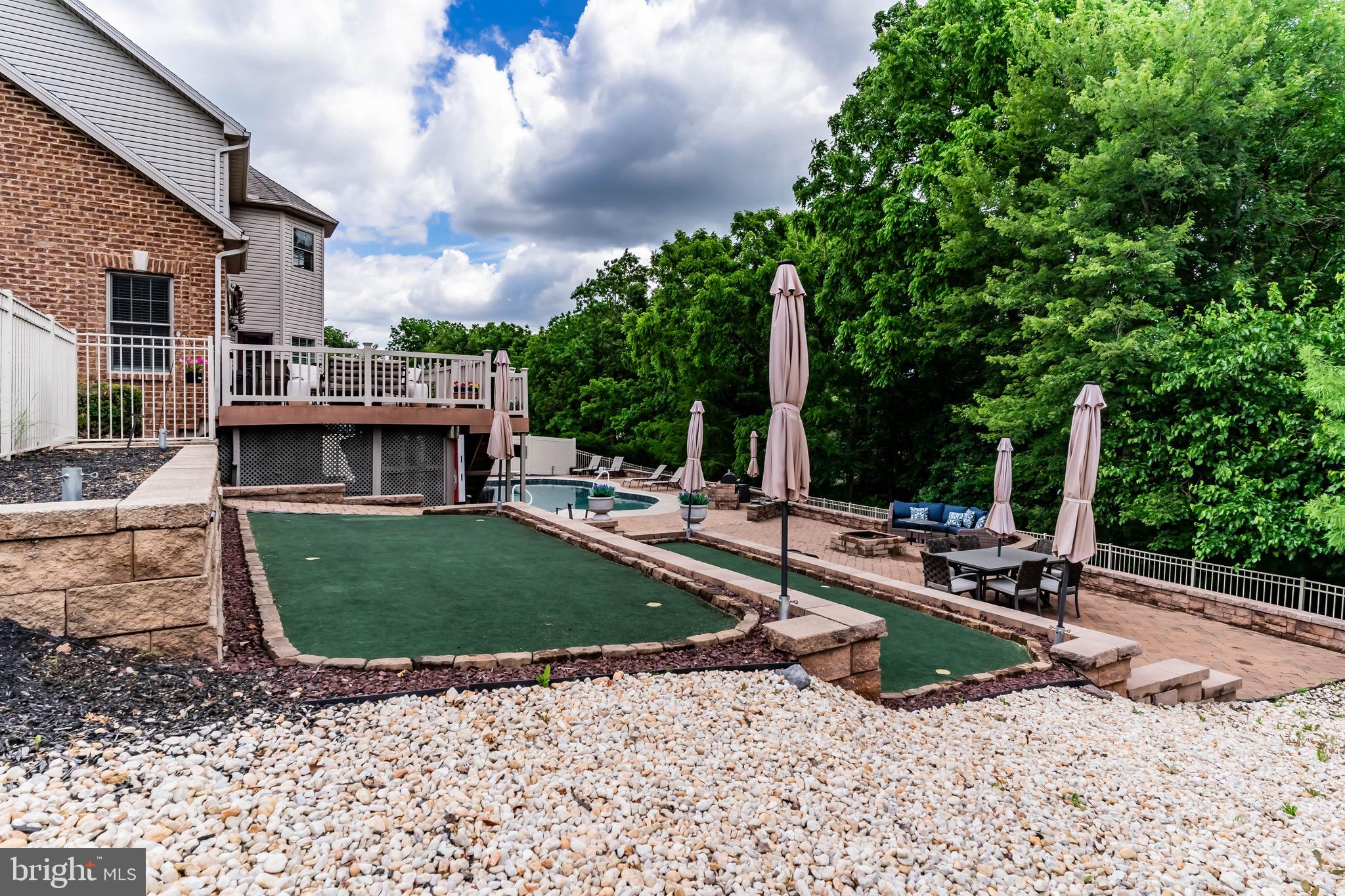 ALLEN ESTATES - Residential