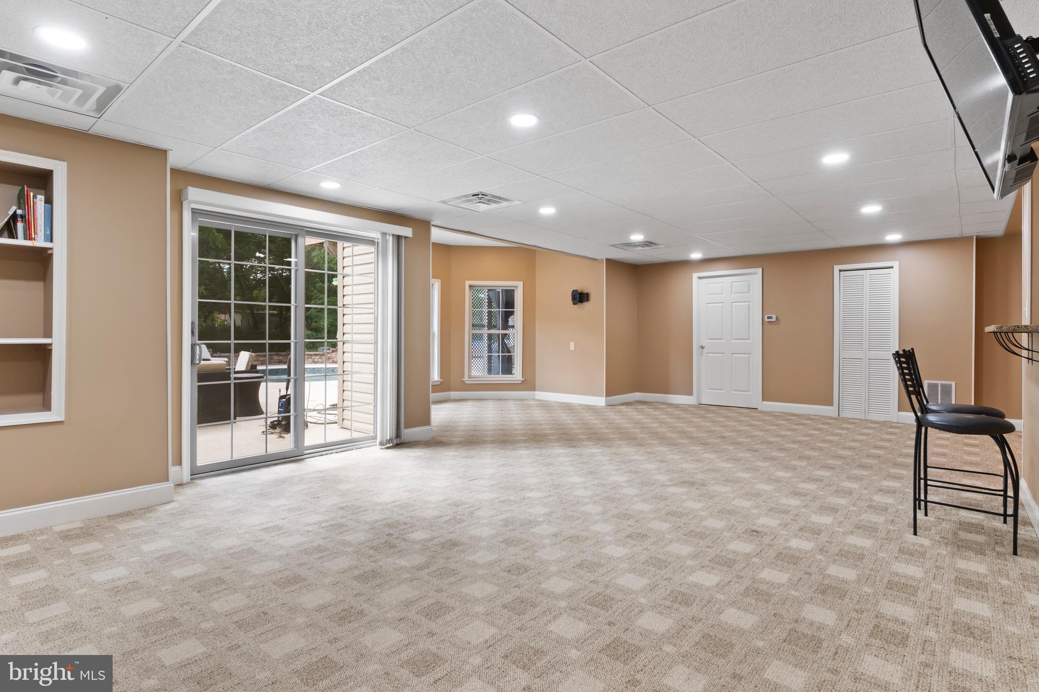ALLEN ESTATES - Residential